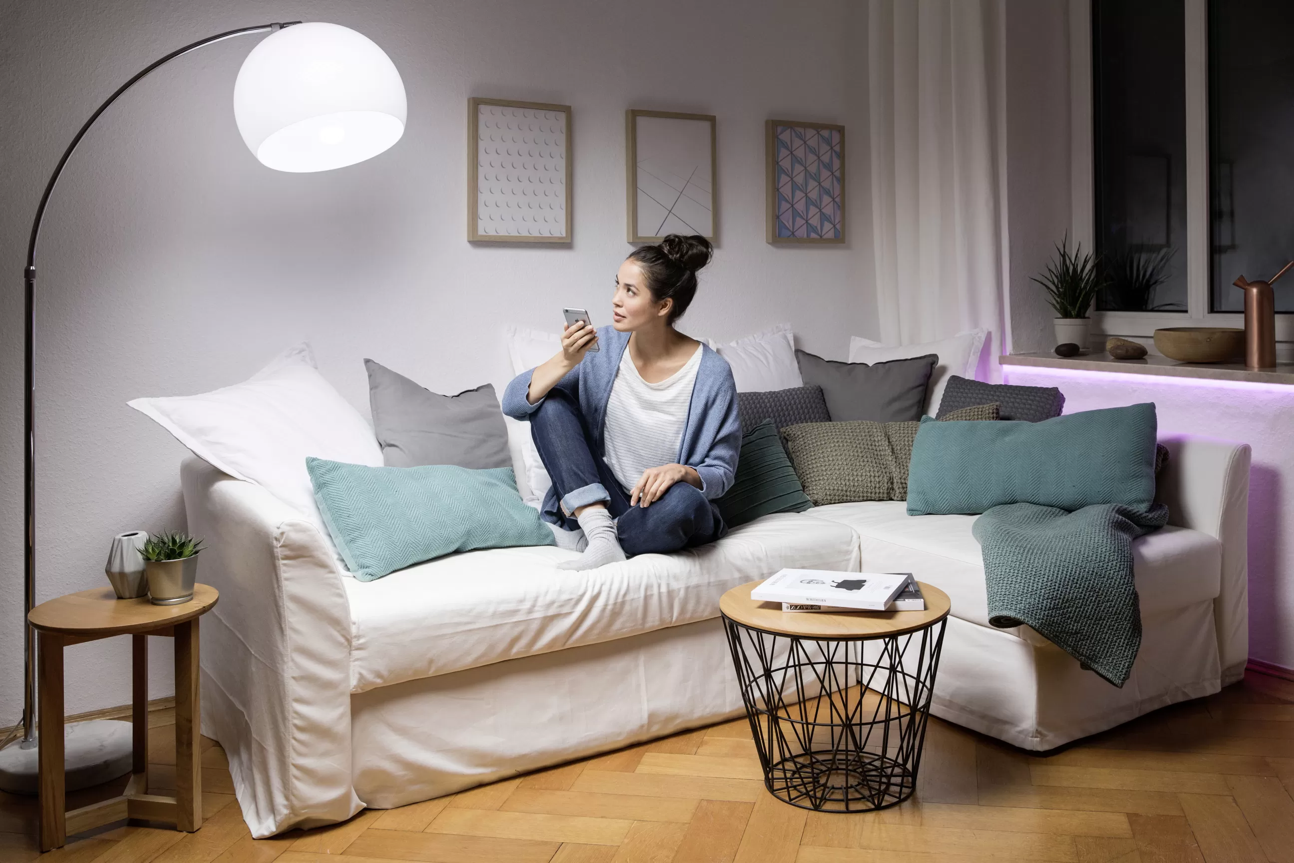 Ampoules Et Accessoires>Ledvance Ampoule Led E27 Connectee  Verre/ Smart+ Multicolore Rgbw - Standard 10W= 60W - Blanc