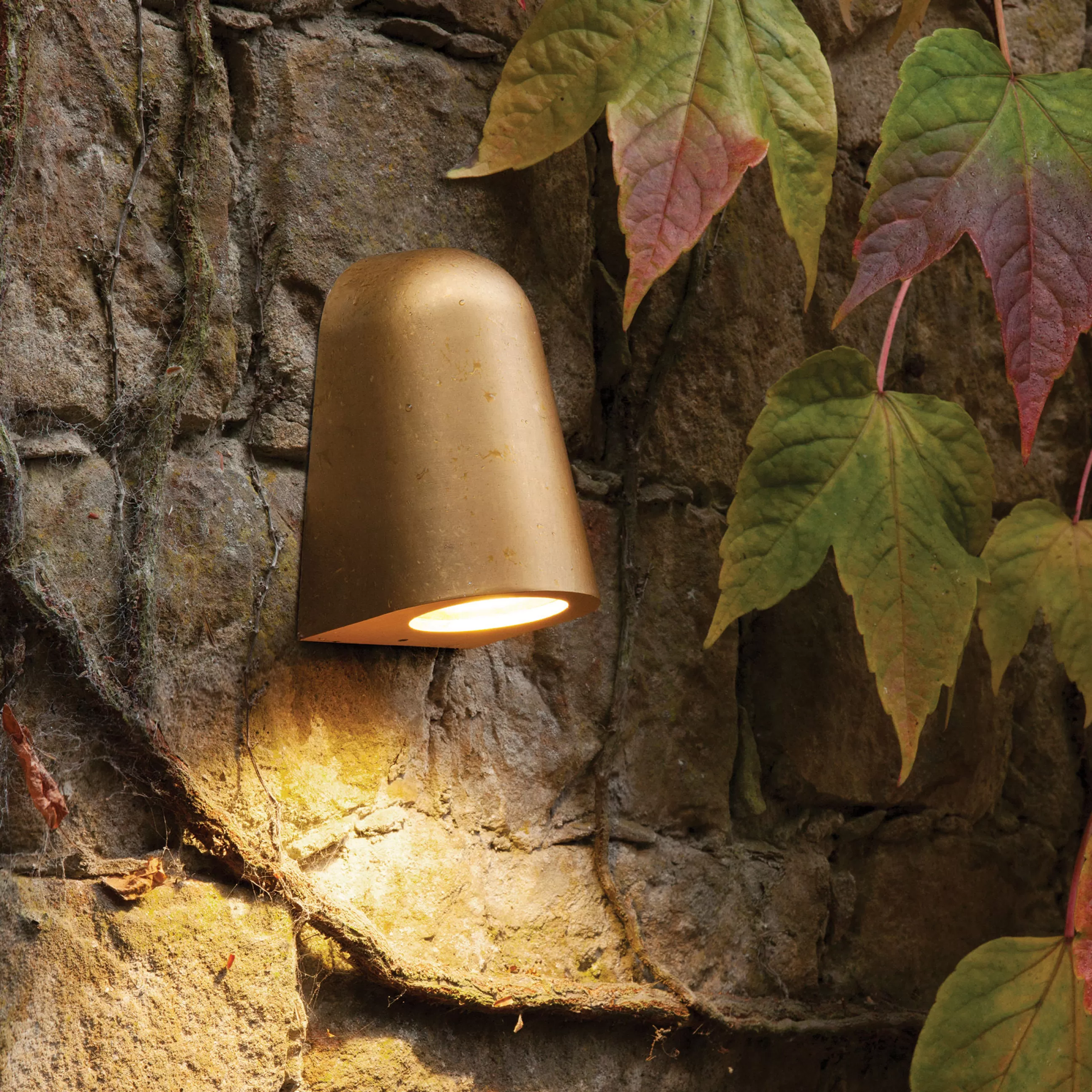 Luminaires De Salle De Bains>Astro Lighting Applique D'extérieur Mast Light Or Metal Metal - Laiton Vieilli