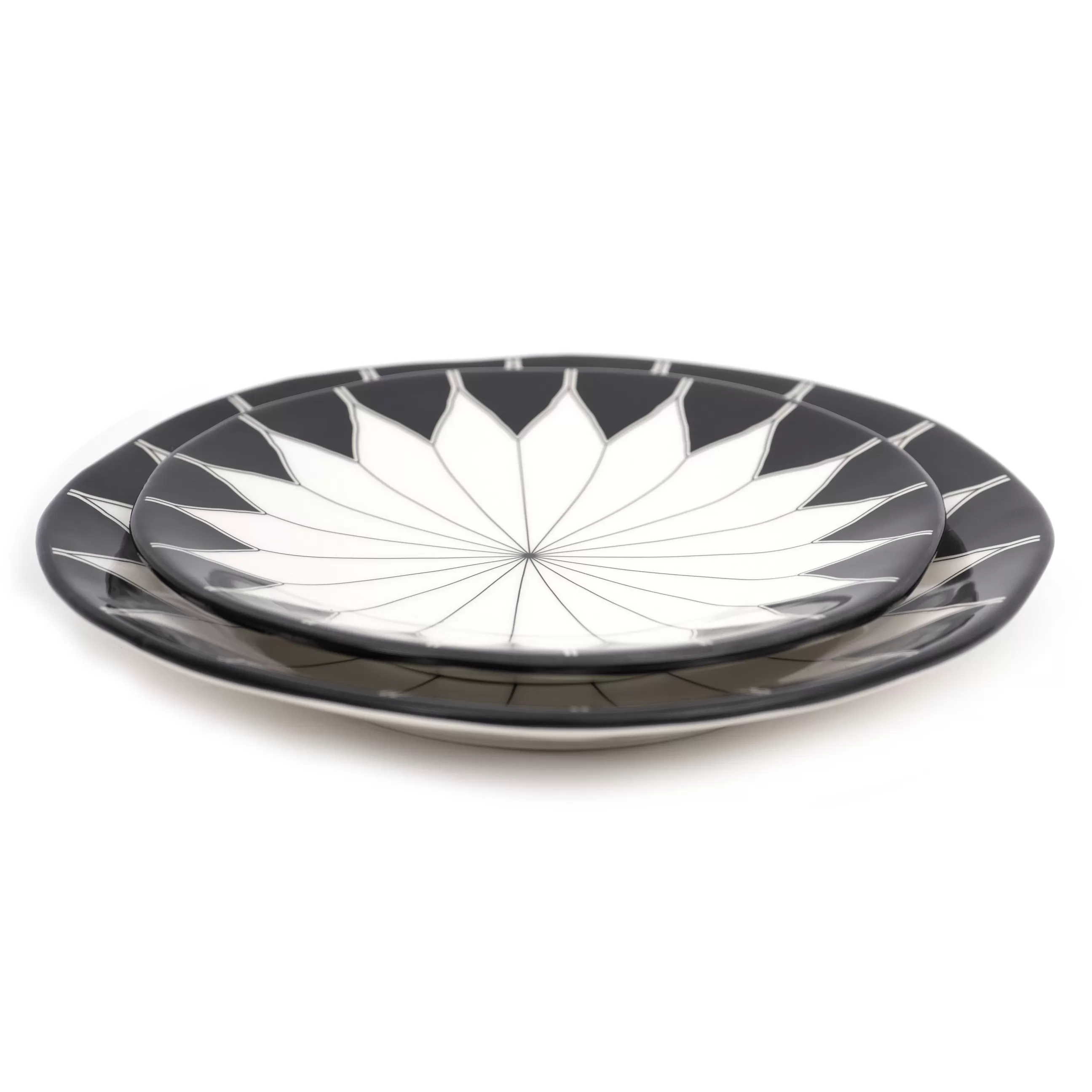 Assiettes>Maison Sarah Lavoine Assiette A Dessert Daria Ceramique/ O 22 Cm - Ceramique Peinte A La Main - Noir