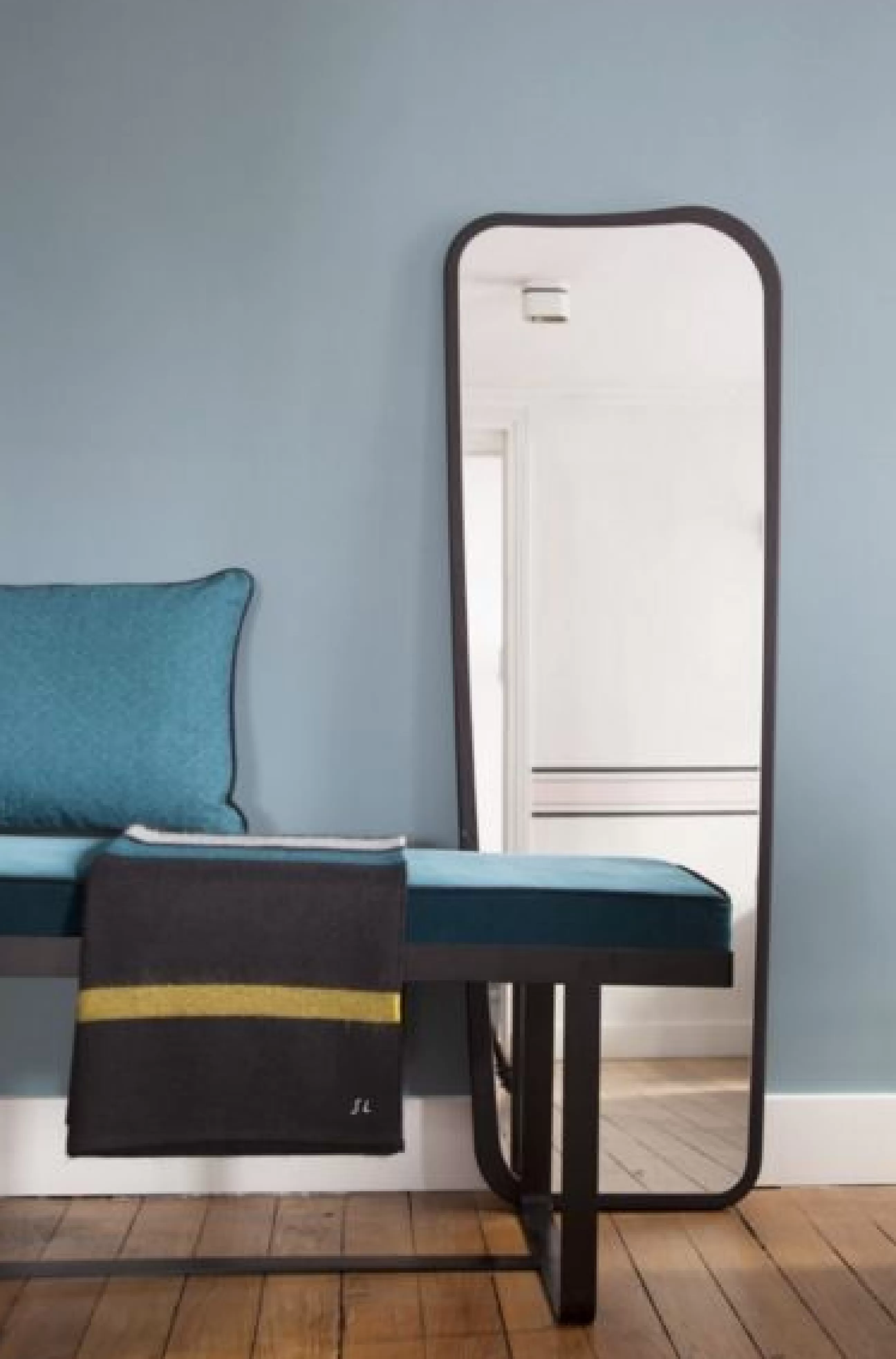 Bancs>Maison Sarah Lavoine Banc Rembourre Gaspard Tissu Bleu / Velours - L 140 Cm - Bleu - Noir