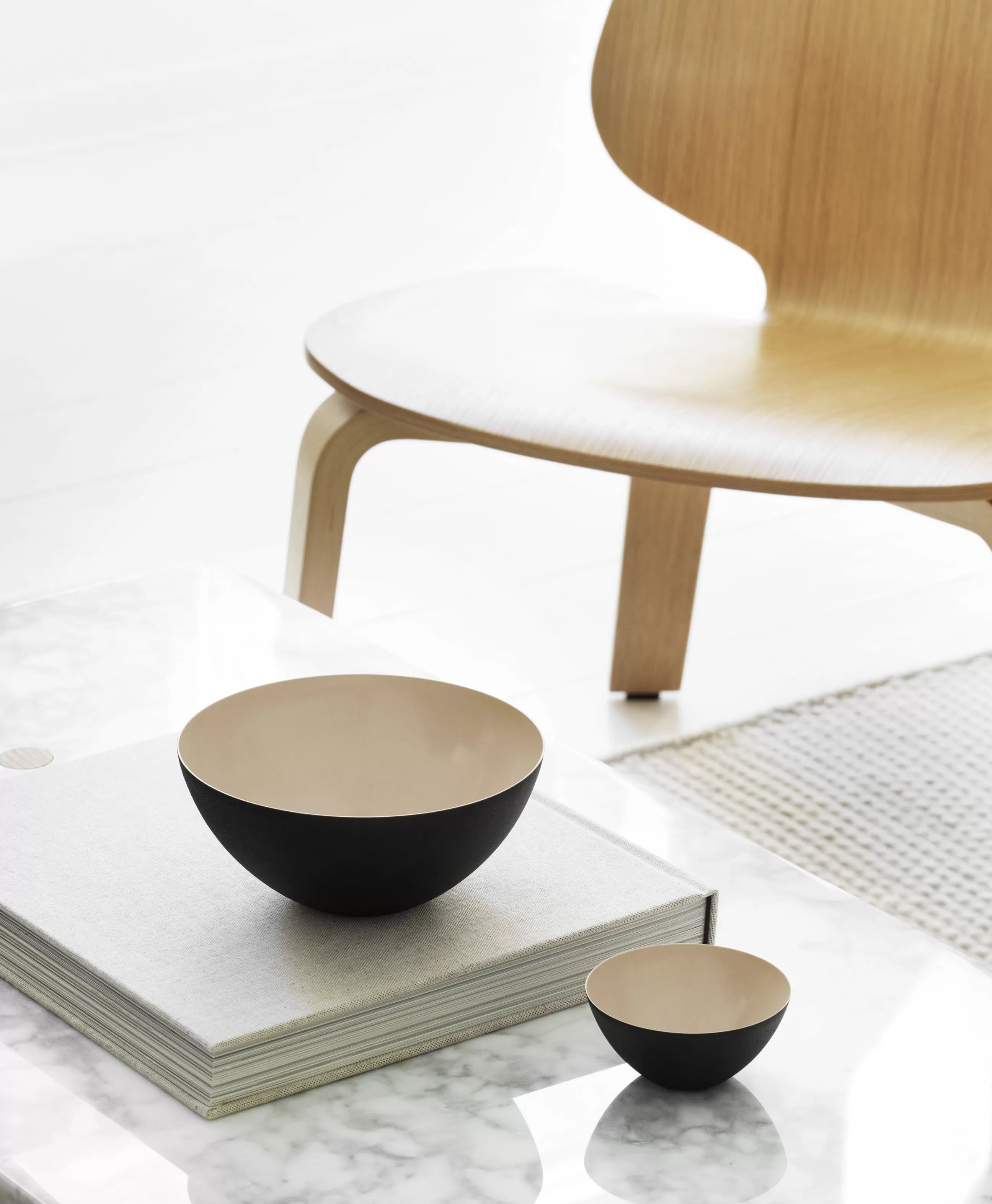 Saladiers Coupes Et Bols>Normann Copenhagen Bol Krenit Metal Beige / O 16 X H 7,1 Cm - Acier - Noir - Sable