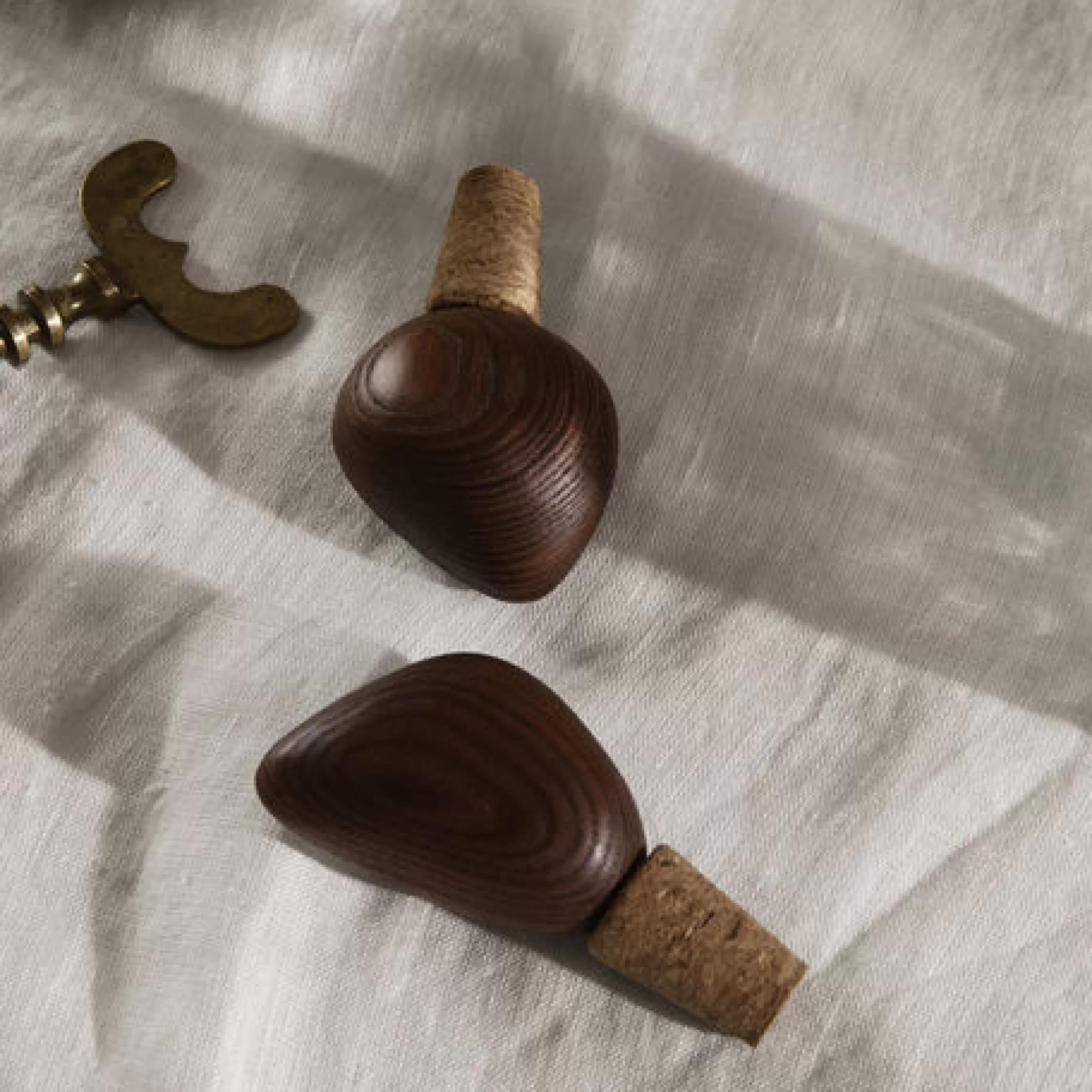 Terrasses Et Balcons>Ferm Living Bouchon Cairn Bois Naturel / Pour Bouteille De Vin - Set De 2 / Frene Fsc - Marron