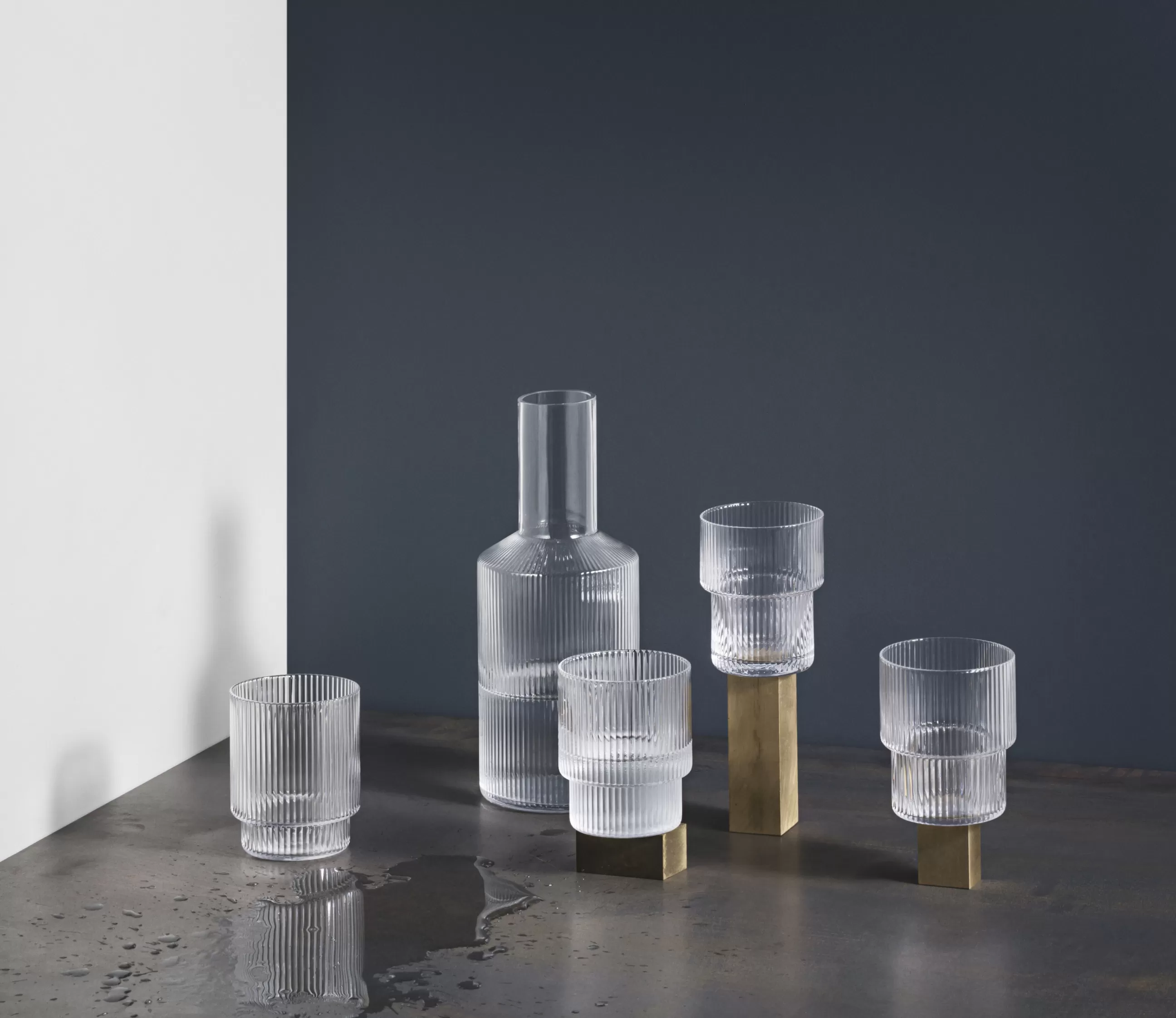 Carafes Et Décanteurs>Ferm Living Carafe Ripple Verre/ 1 L - Verre Strie - Transparent