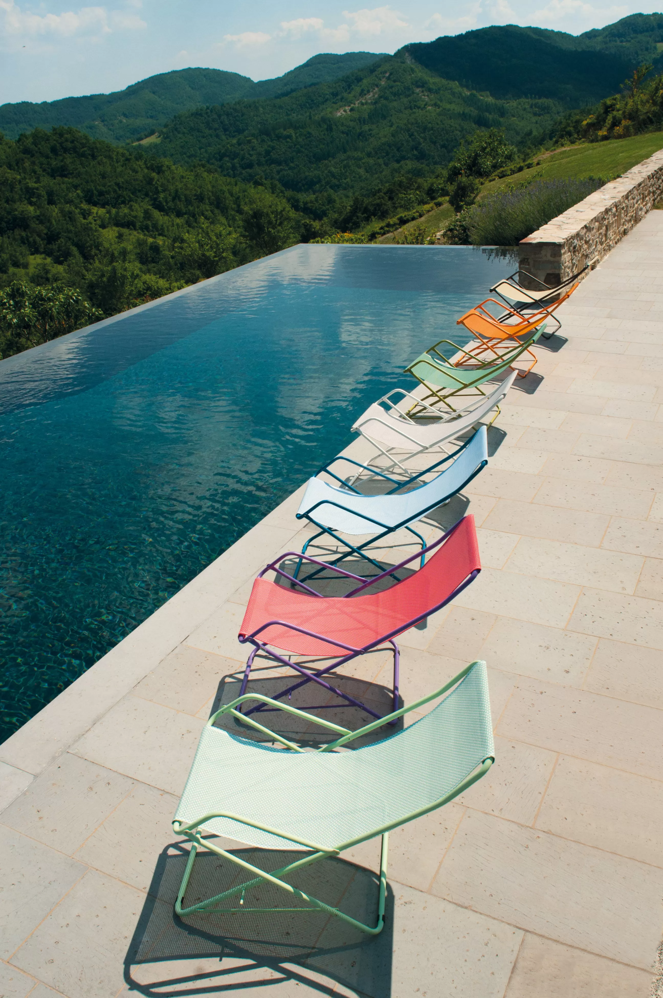 Bains De Soleil Chaises Longues Et Hamacs>Emu Chaise Longue Pliable Bahama Metal Metal & Tissu - Rouge