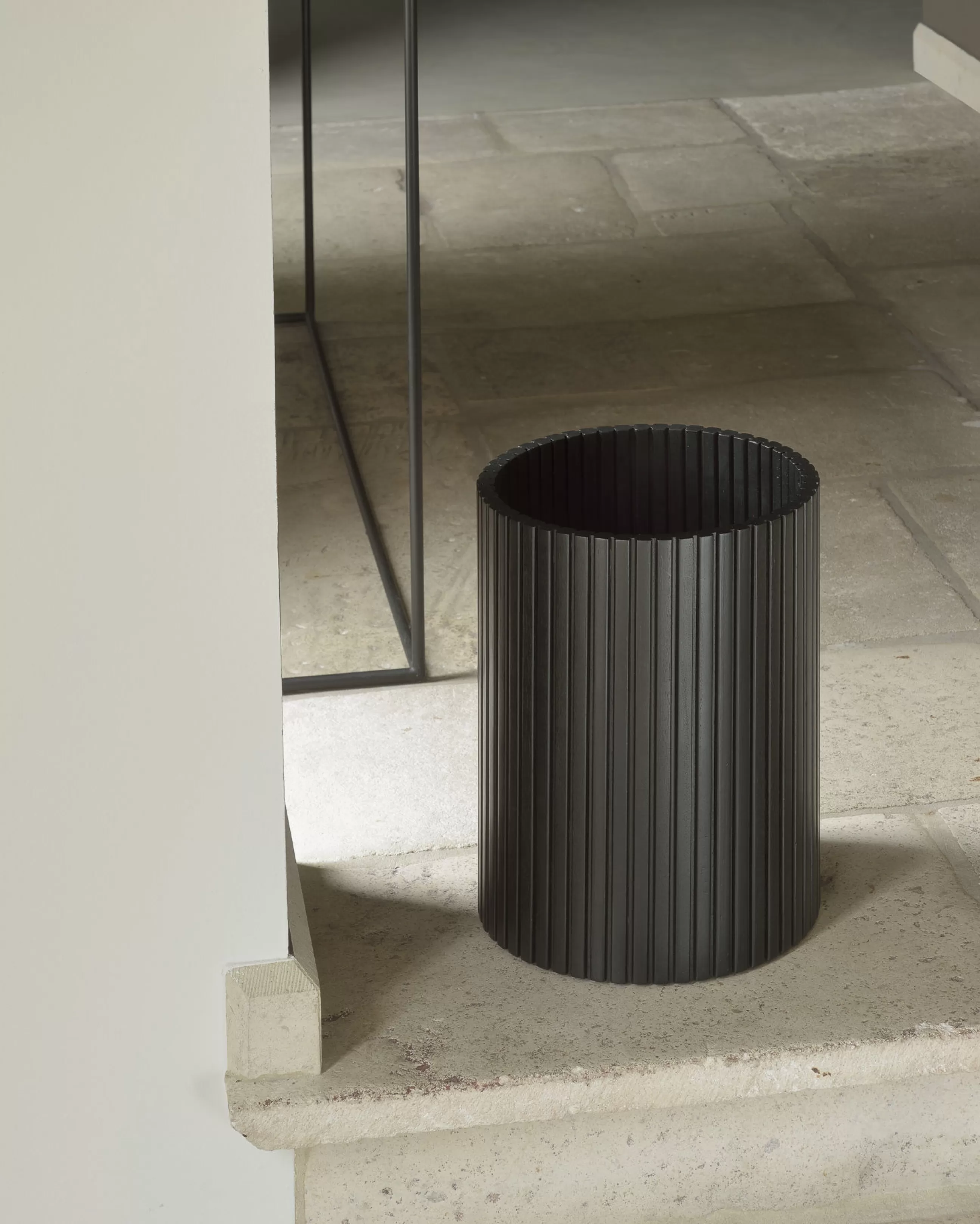 Accessoires Bureau>Ethnicraft Corbeille A Papier Roller Max Bois / Acajou - O 28 X H 35 Cm - Noir