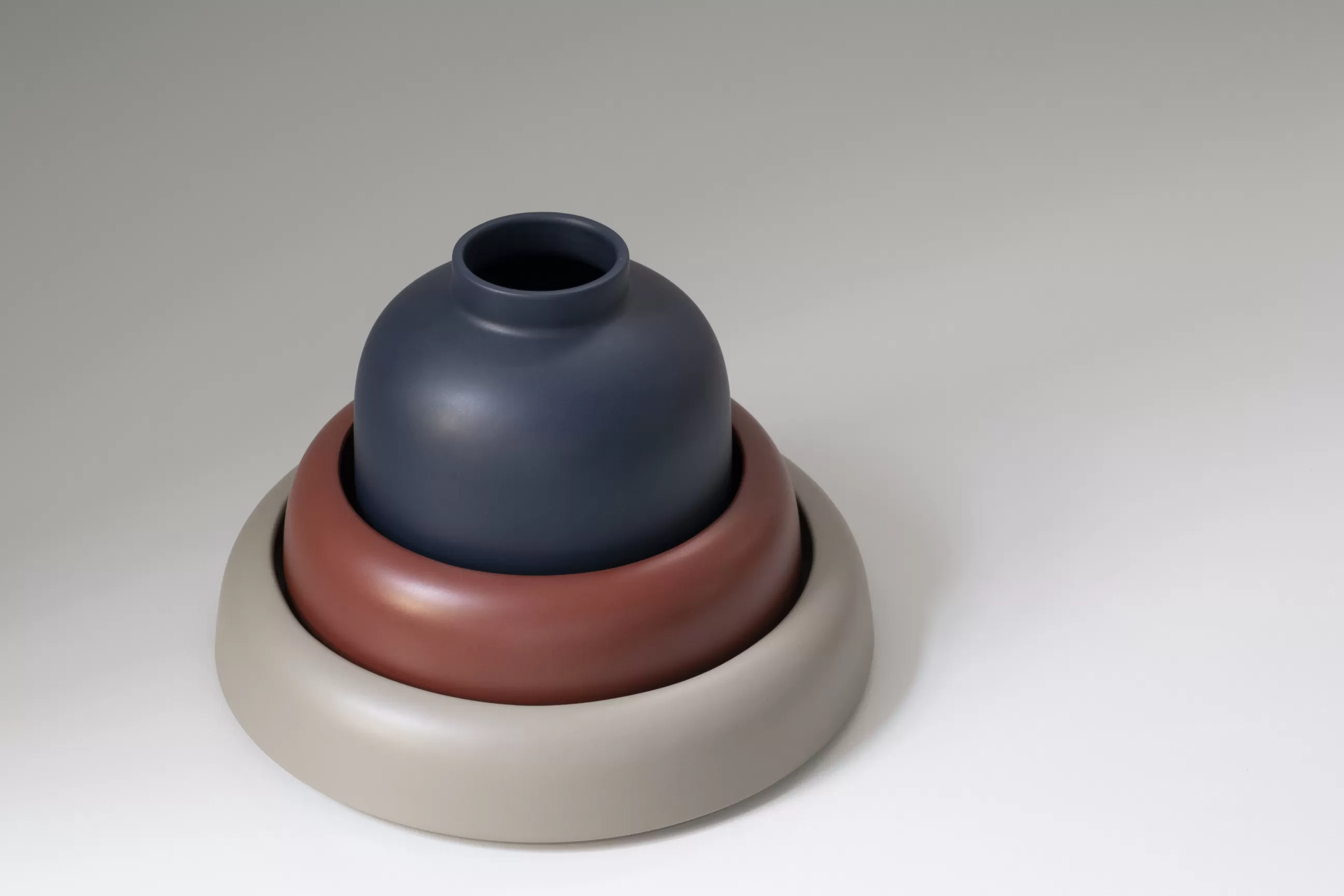 Corbeilles Centres De Table>raawii Coupe Omar 02 Ceramique Vert / Plat - Large / O 30,8 X H 6,3 Cm - Fait Main - Vert Fume