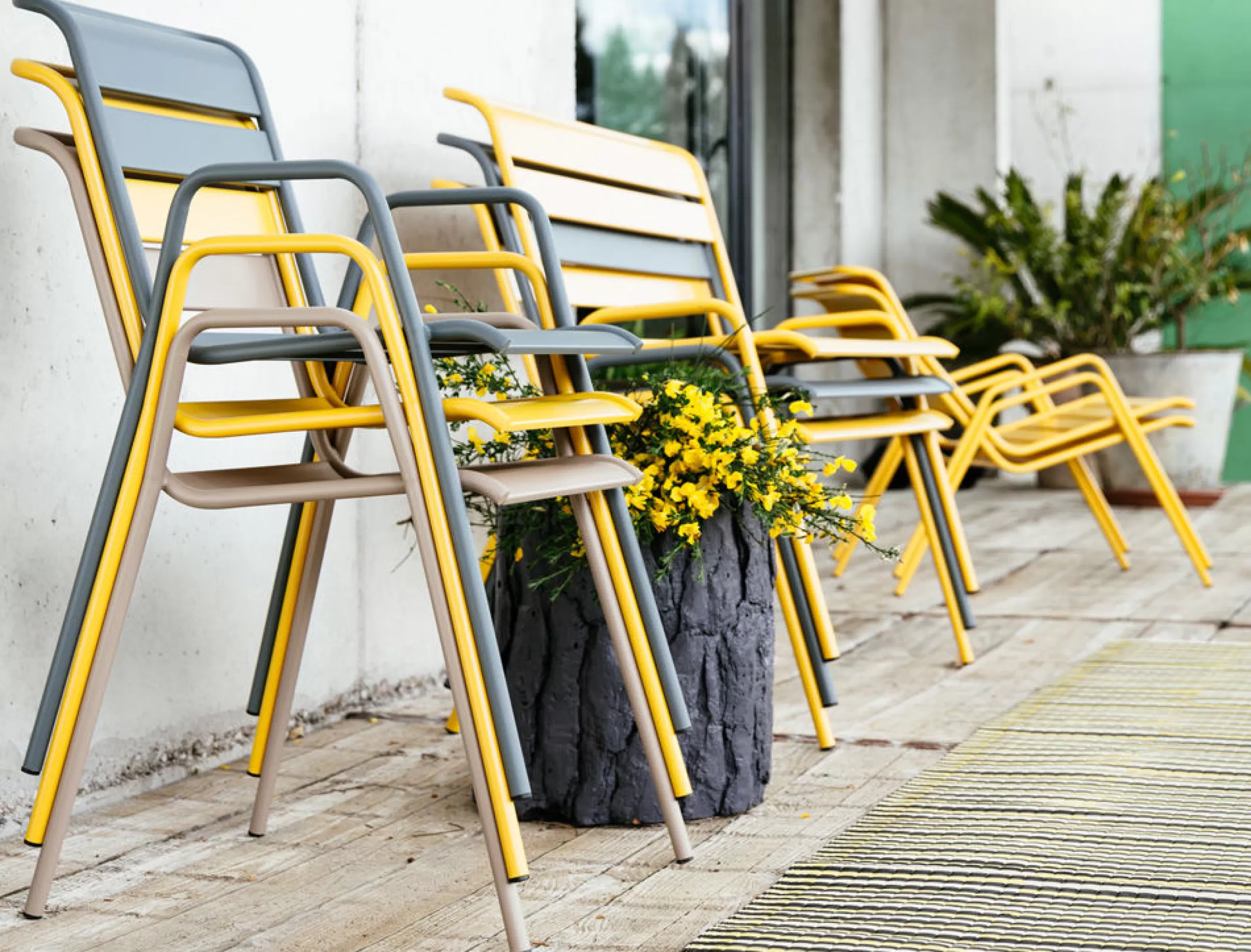 Chaises De Jardin>Fermob Fauteuil Bridge Empilable Monceau Metal Bleu / L 52 Cm - Bleu Acapulco