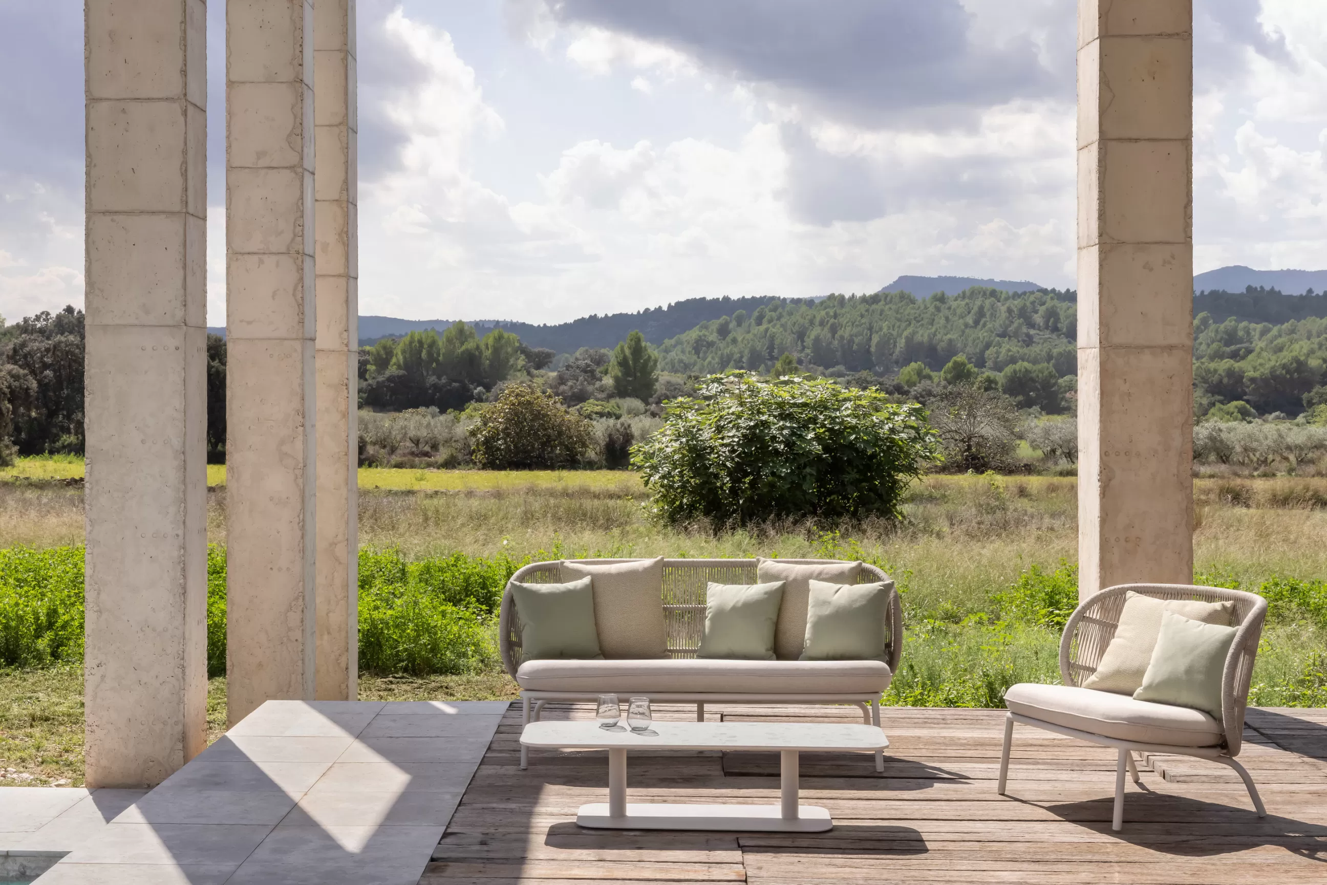 Fauteuils De Jardin>Vincent Sheppard Fauteuil Kodo Lounge Plastique Tissu Blanc Multicolore / H 78 Cm - Corde Acrylique Tressee Main - Beige Amande - Blanc Dune - Jaune Kiwi - Vert Olive