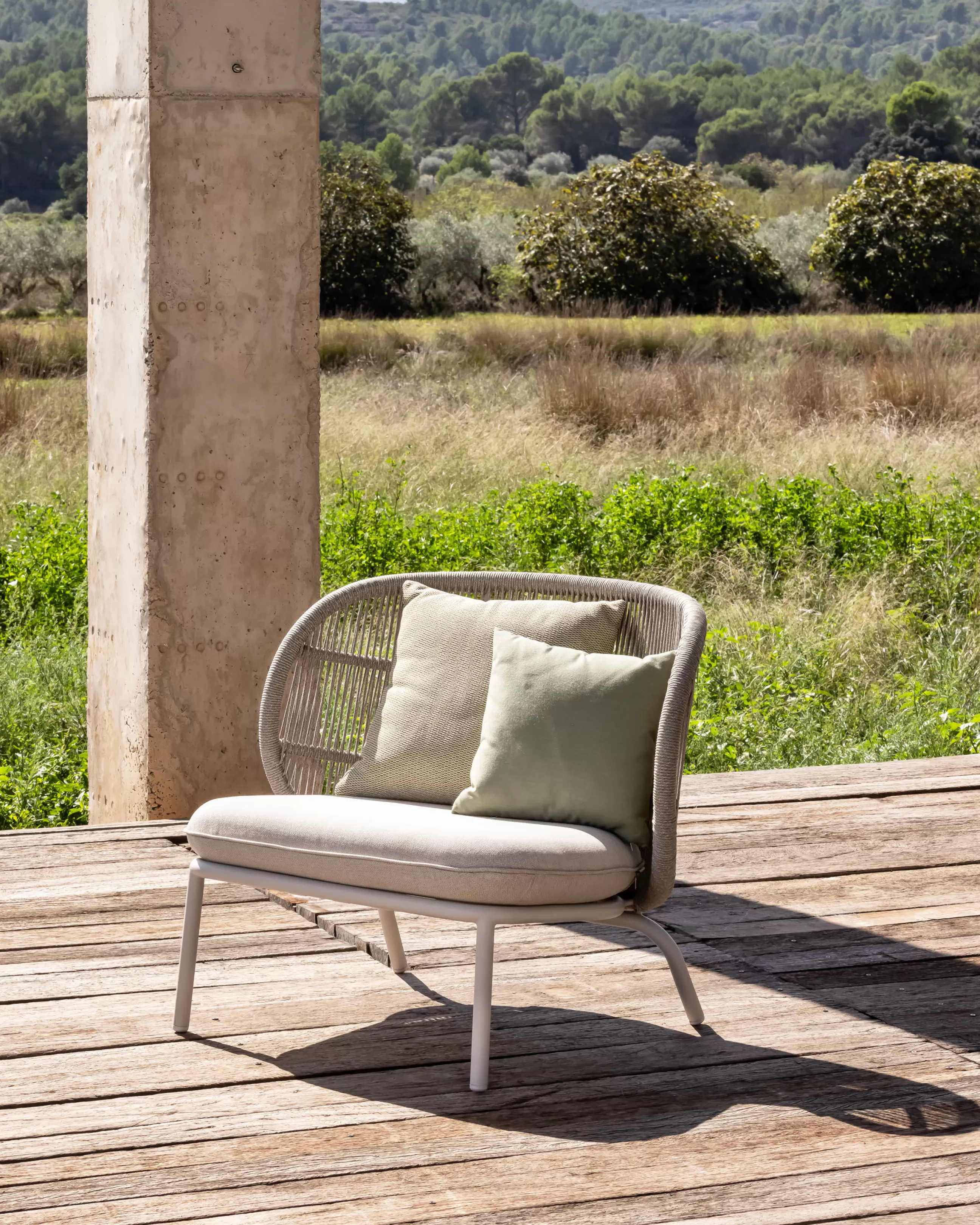 Fauteuils De Jardin>Vincent Sheppard Fauteuil Kodo Lounge Plastique Tissu Blanc Multicolore / H 78 Cm - Corde Acrylique Tressee Main - Beige Amande - Blanc Dune - Jaune Kiwi - Vert Olive