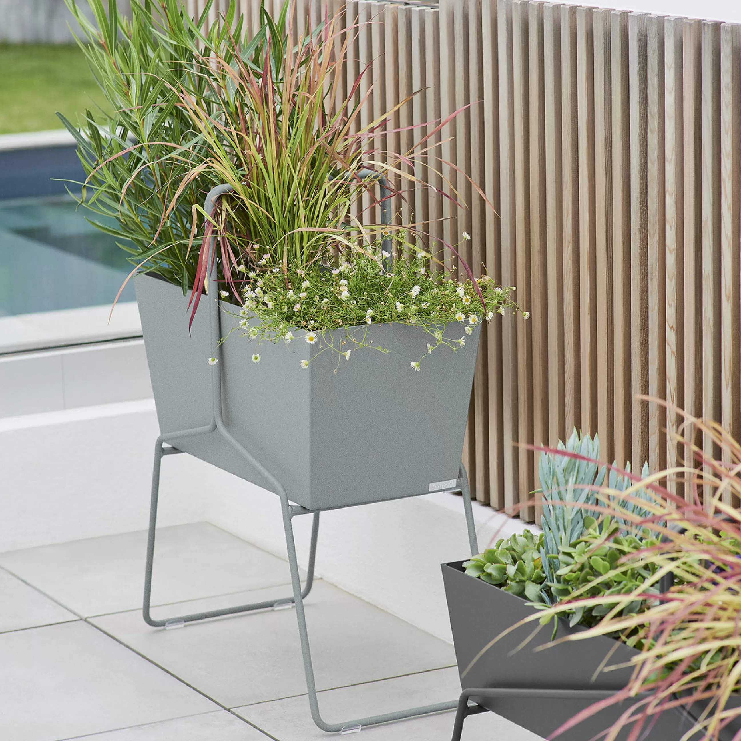 Pots Et Plantes>Fermob Jardiniere Basket Metal Gris Haute / L 70 X H 84 Cm - Gris Lapilli