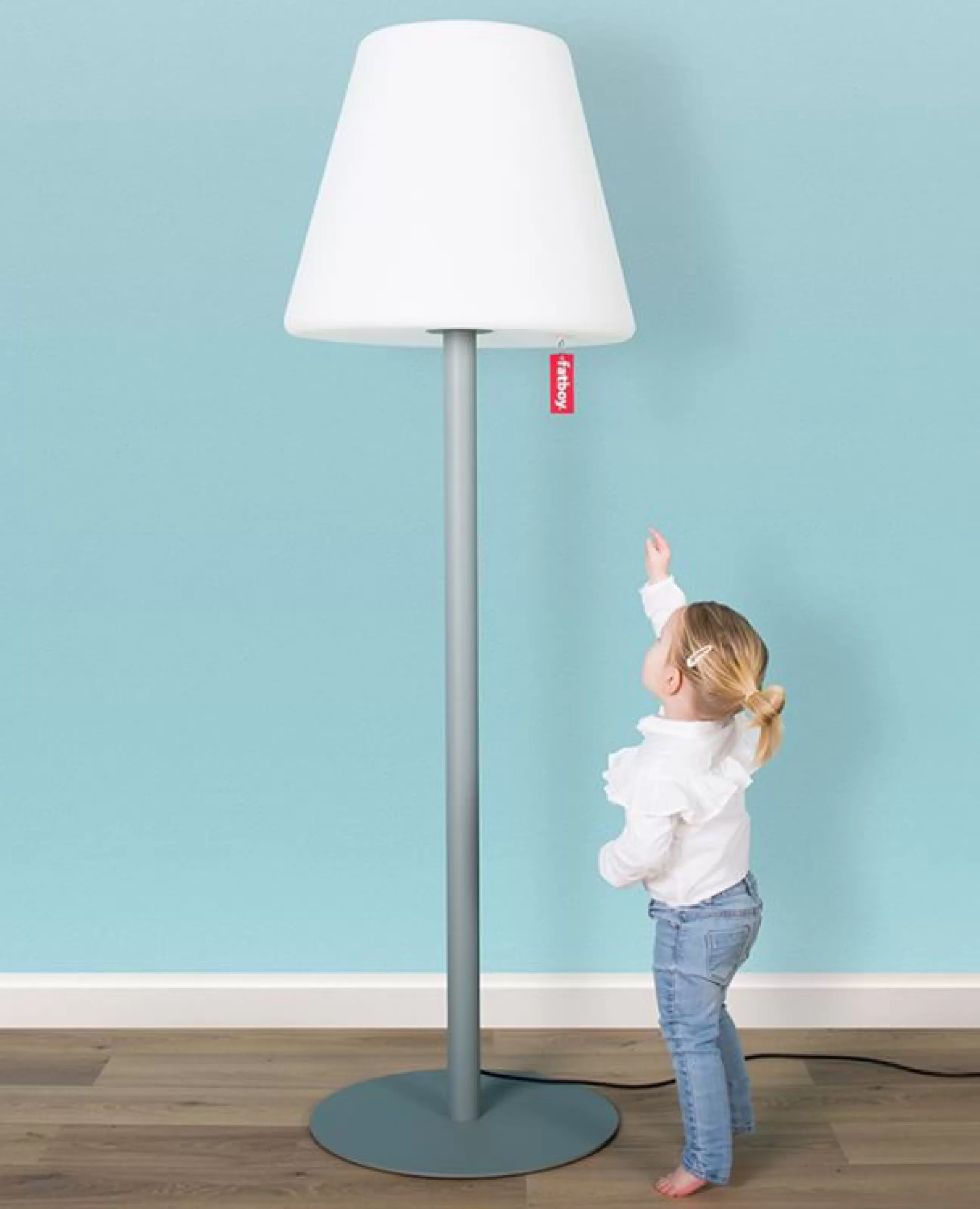 Luminaires D'extérieur>Fatboy Lampadaire D'extérieur Edison The Giant Metal Plastique Beige Plastique & Metal Beige / H 182 Cm - Led - Beige Sable - Blanc