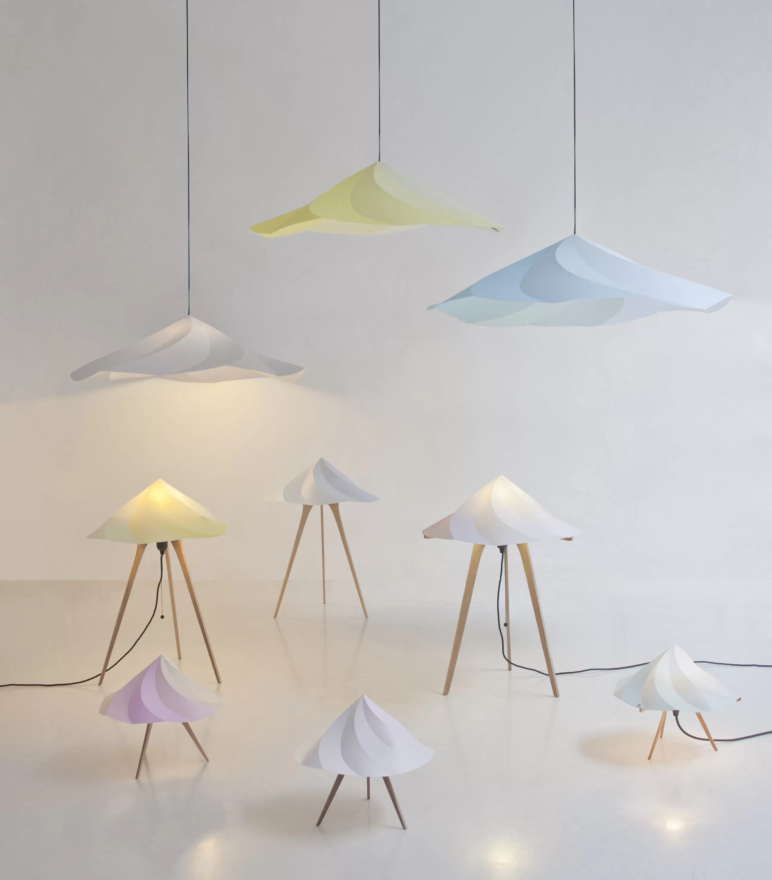 Lampes De Sol>Moustache Lampe A Poser Chantilly Large Plastique Bois/ H 65 Cm - Multicolore