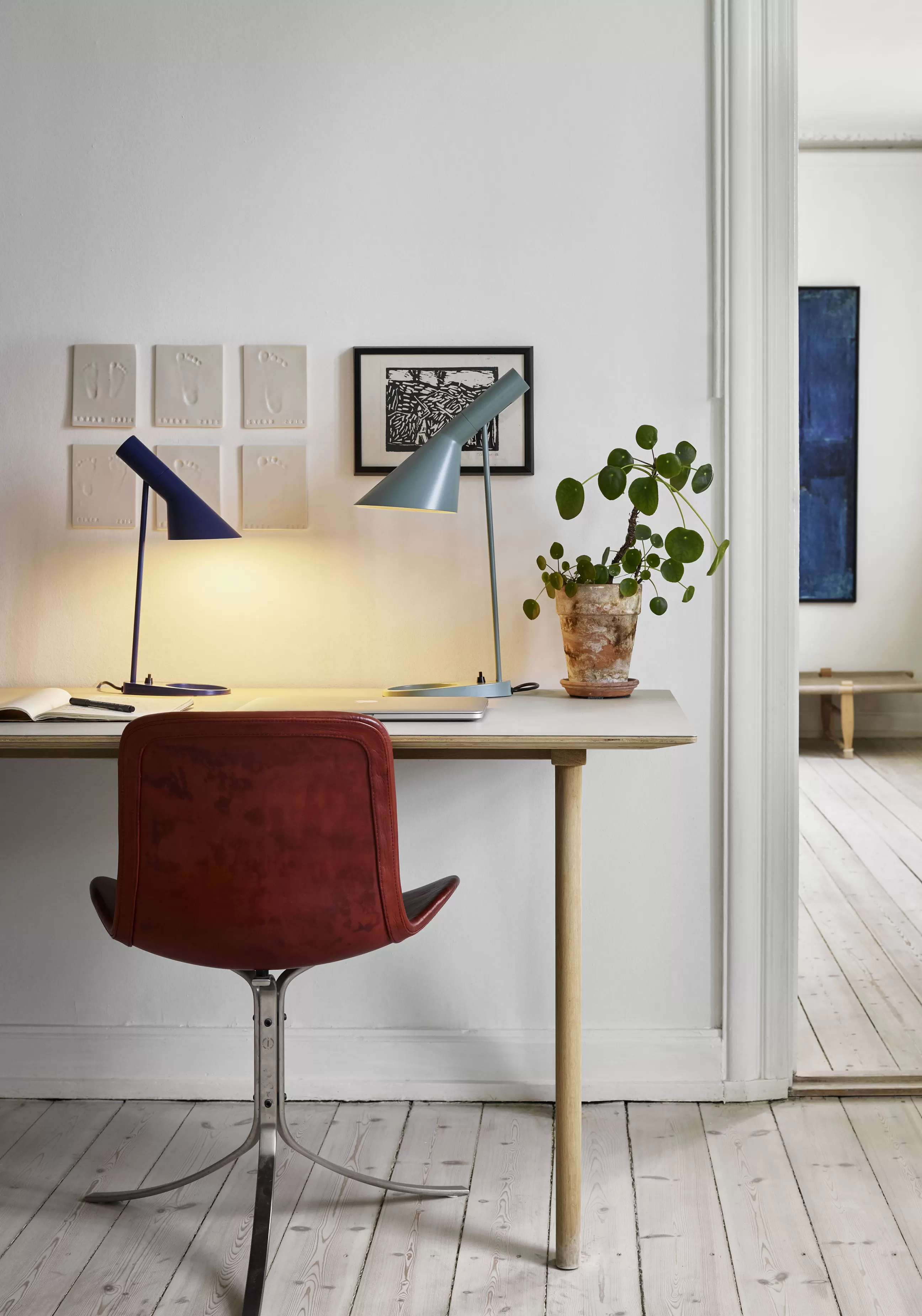 Lampes De Bureau>Louis Poulsen Lampe De Table Aj Mini Metal Jaune (1960) / H 43 Cm - Jaune Ocre
