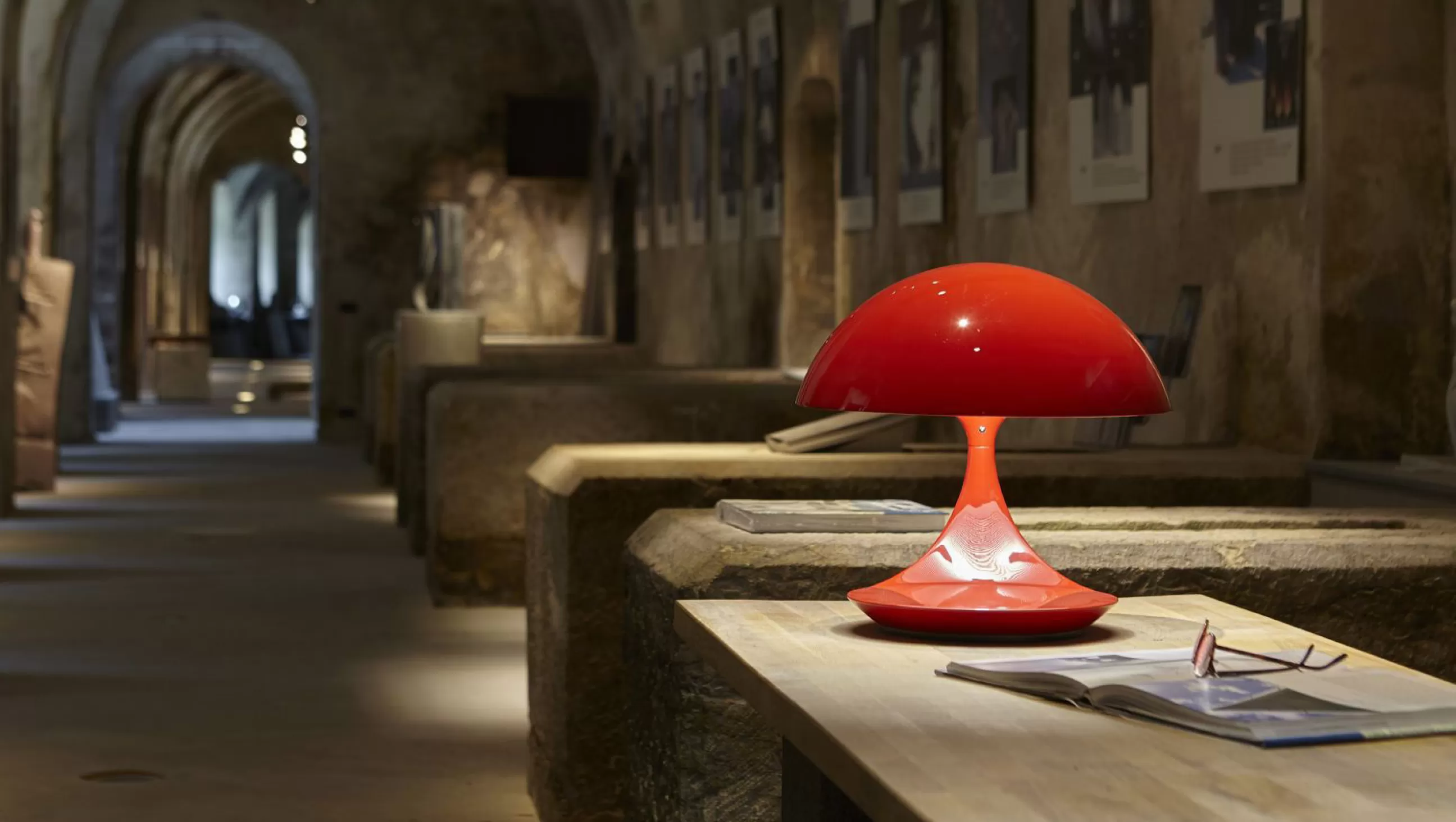 Lampes De Bureau>Martinelli Luce Lampe De Table Cobra Plastique/ Edition Limitee 50 Ans - Rouge Brillant