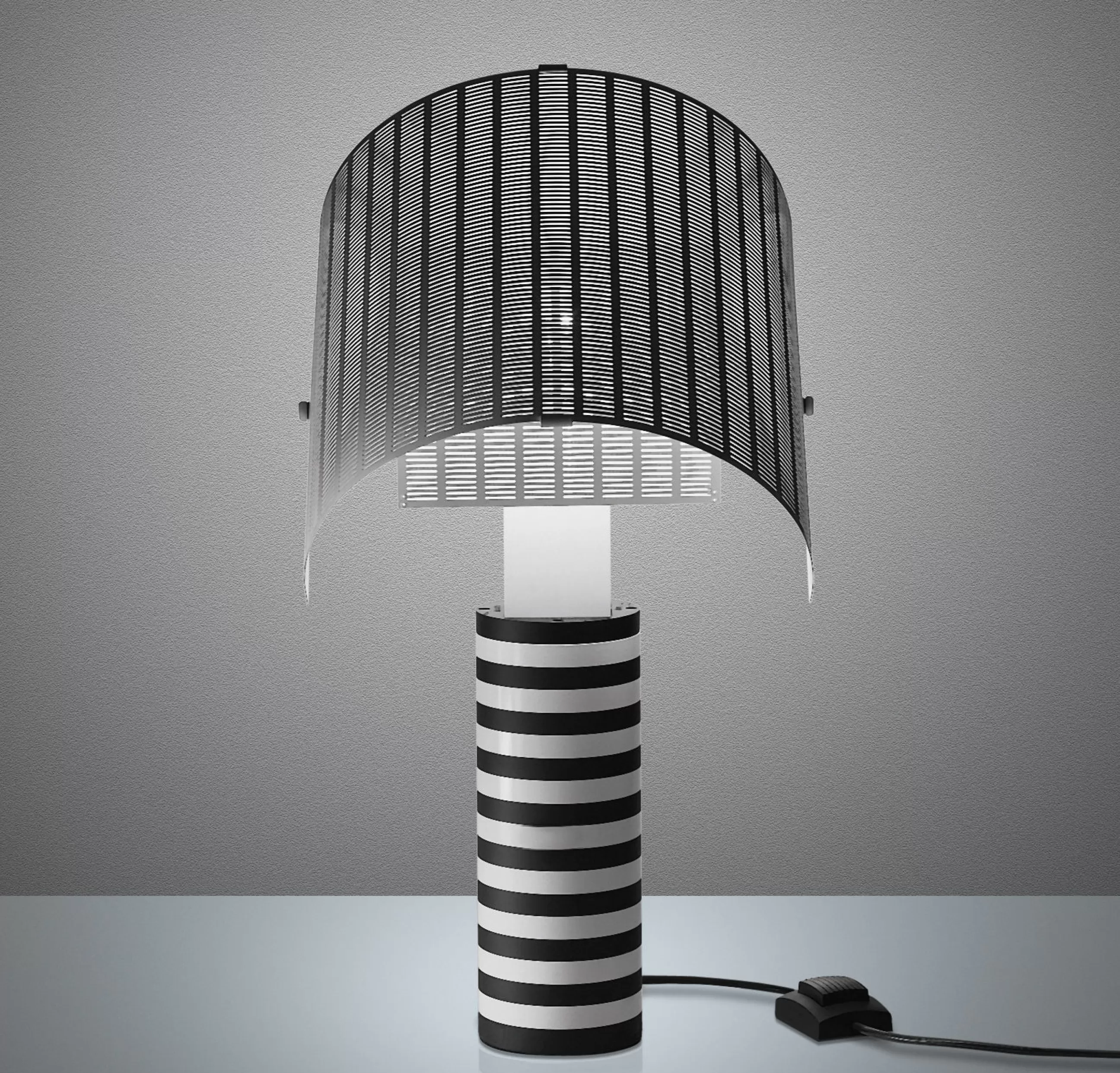 Luminaires Iconiques>Artemide Lampe De Table Masters' Pieces - Shogun Metal Blanc Noir / 1986 - Blanc - Noir