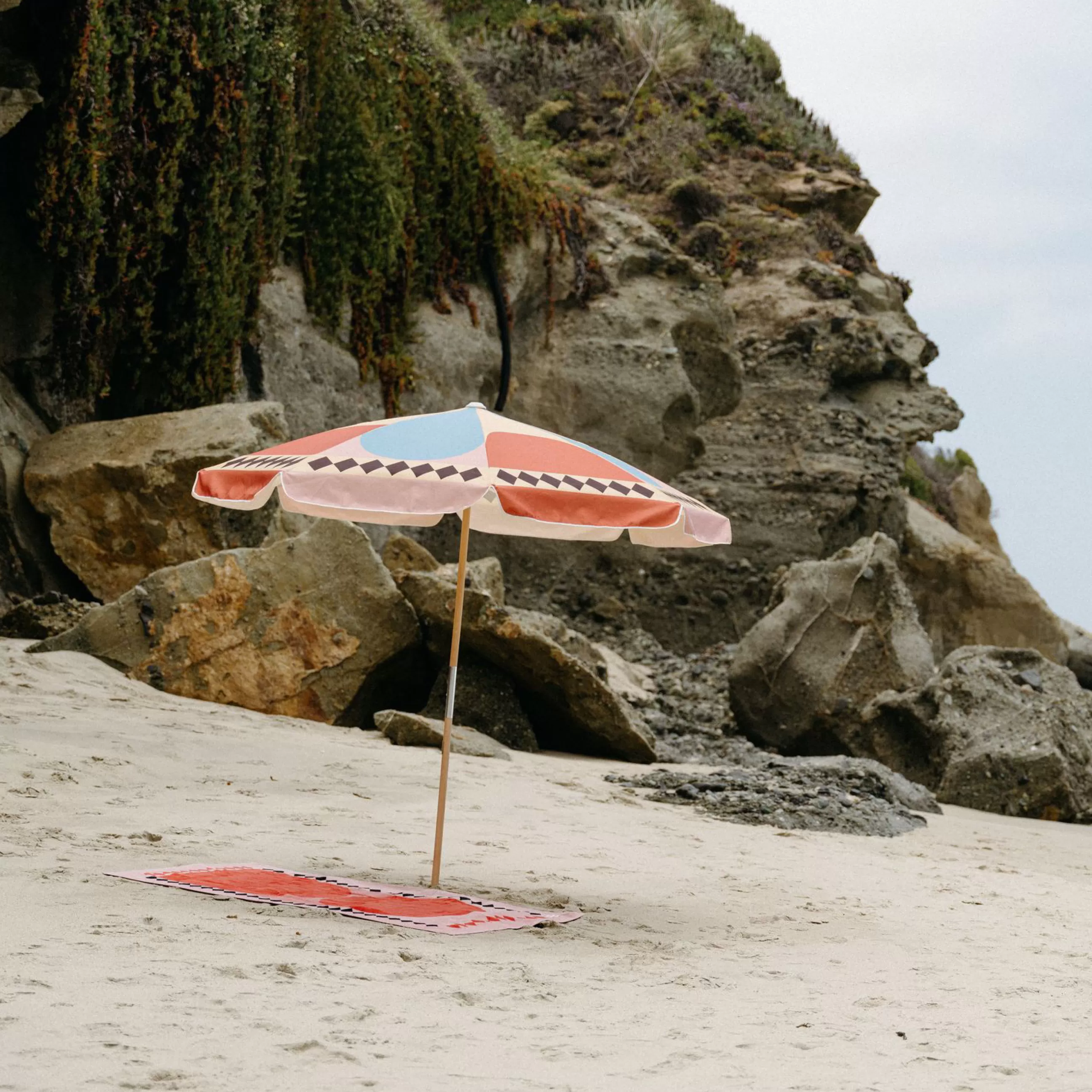 Parasols>BUSINESS & PLEASURE Parasol The Amalfi Tissu Bois Rose Multicolore / O 230 Cm - Bois Naturel - Multicolore - Rose
