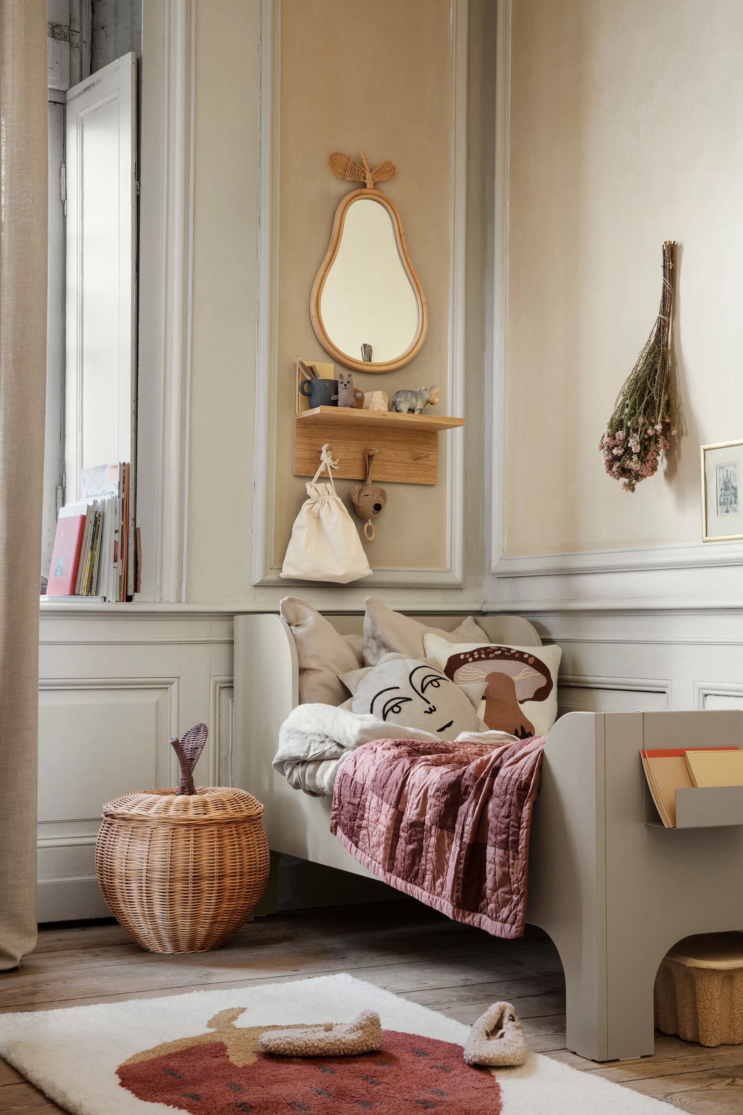 Portemanteaux Patères Portants>Ferm Living Portemanteau Mural Place Small Bois Naturel / Etagere - L 105 Cm - Chene Naturel