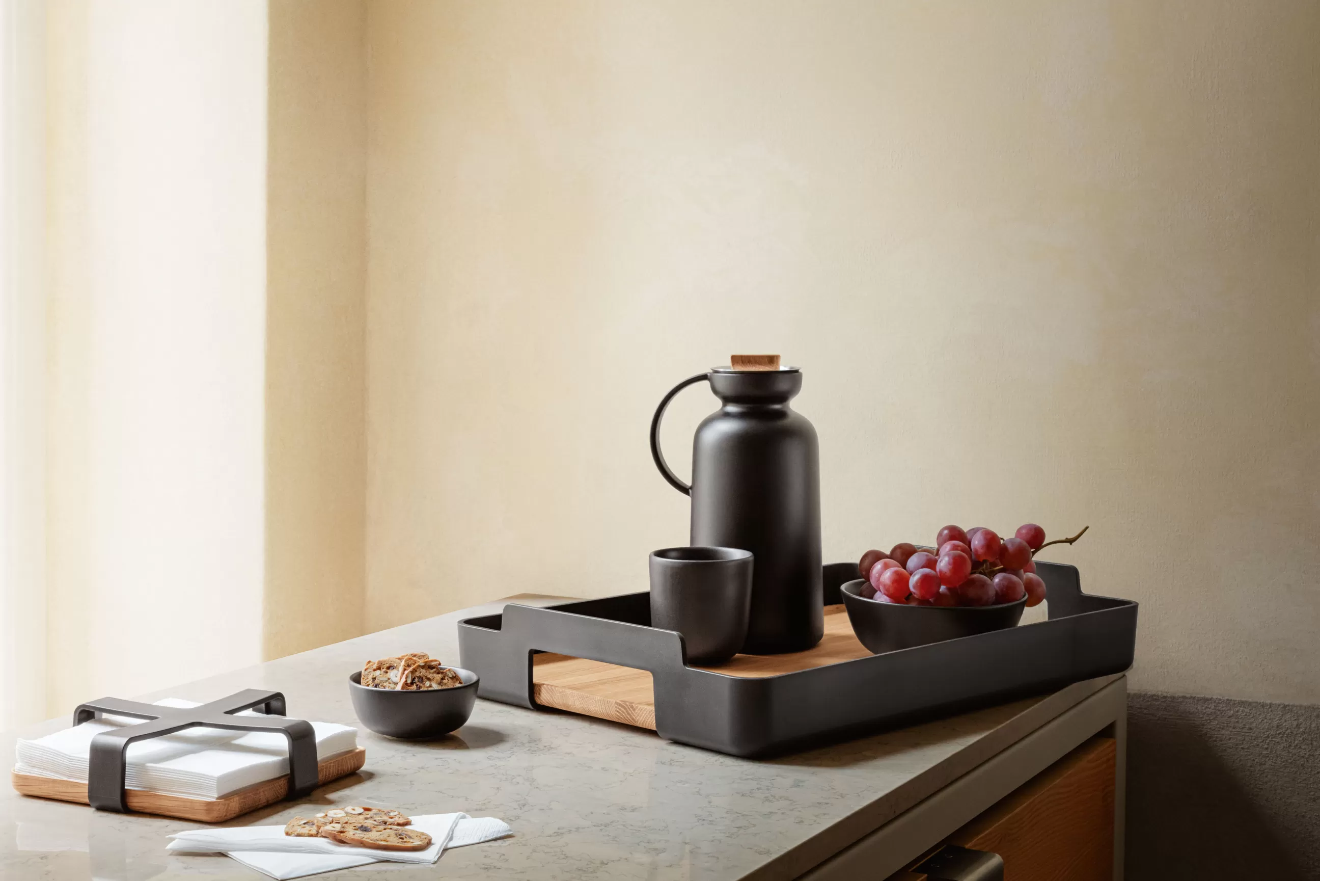 Accessoires Cuisine>Eva Solo Porte-Serviettes En Papier Nordic Kitchen Plastique Noir Bois Naturel / 19 X 19 Cm - Chene - Noir