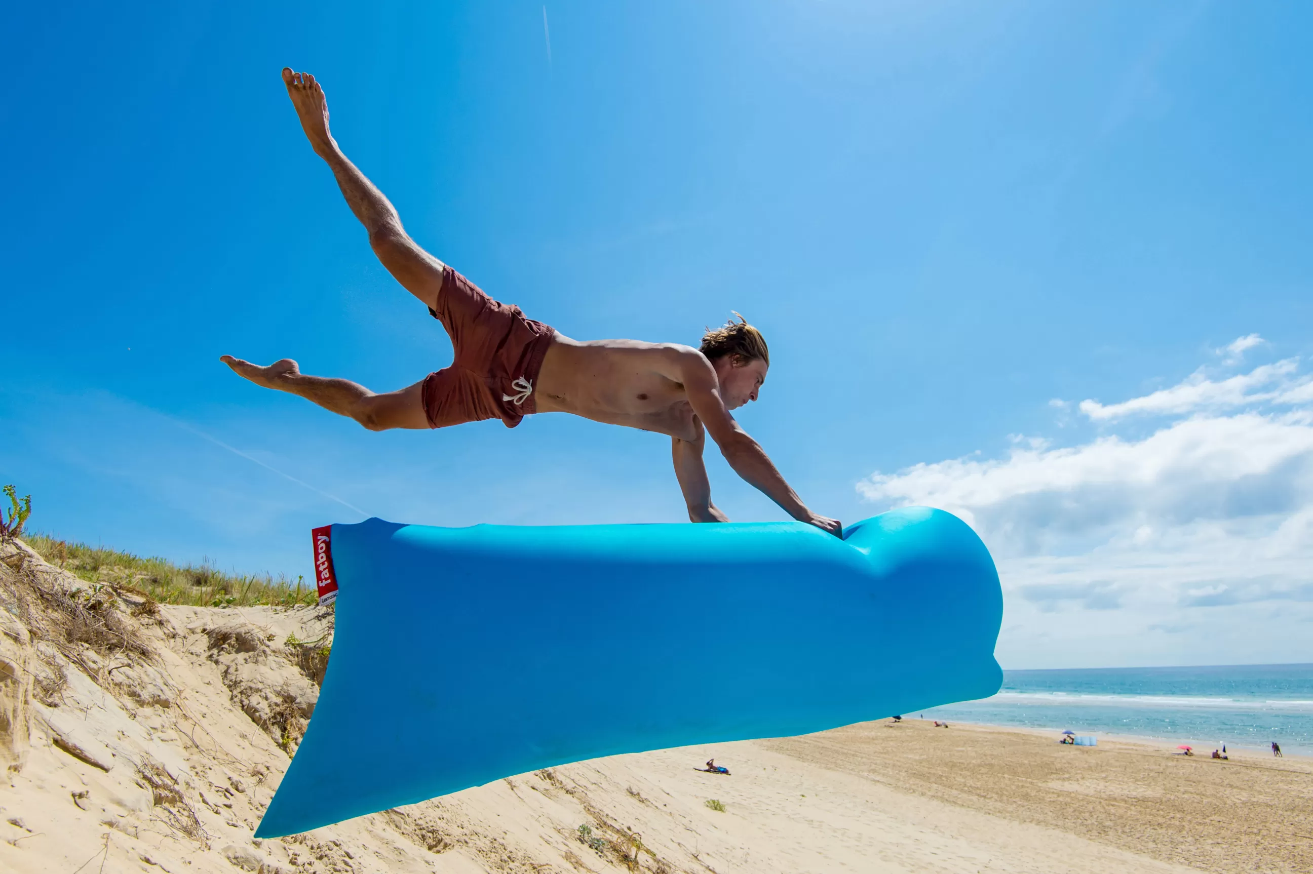 Bains De Soleil Chaises Longues Et Hamacs>Fatboy Pouf Gonflable Lamzac 3.0 Tissu Bleu / L 200 Cm - Polyester - Bleu Ciel