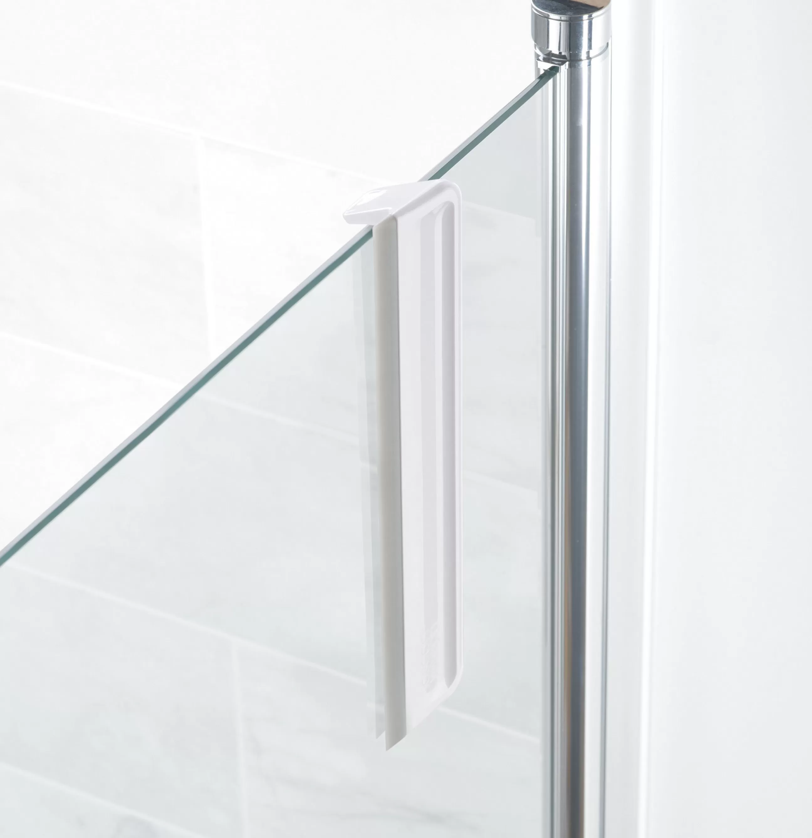 Accessoires Salle De Bains>Joseph Joseph Raclette De Douche Easystore Plastique Blanc / Compacte - Gris Clair