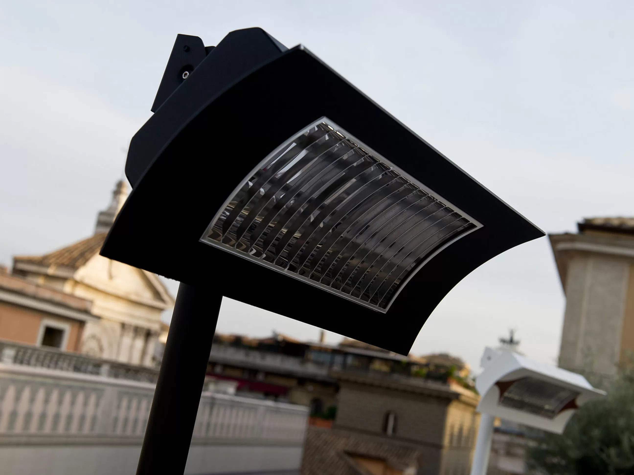 Déco Et Accessoires De Jardin>Unopiu Radiateur Electrique D'extérieur Hotty Metal / Chauffe-Terrasse - Noir