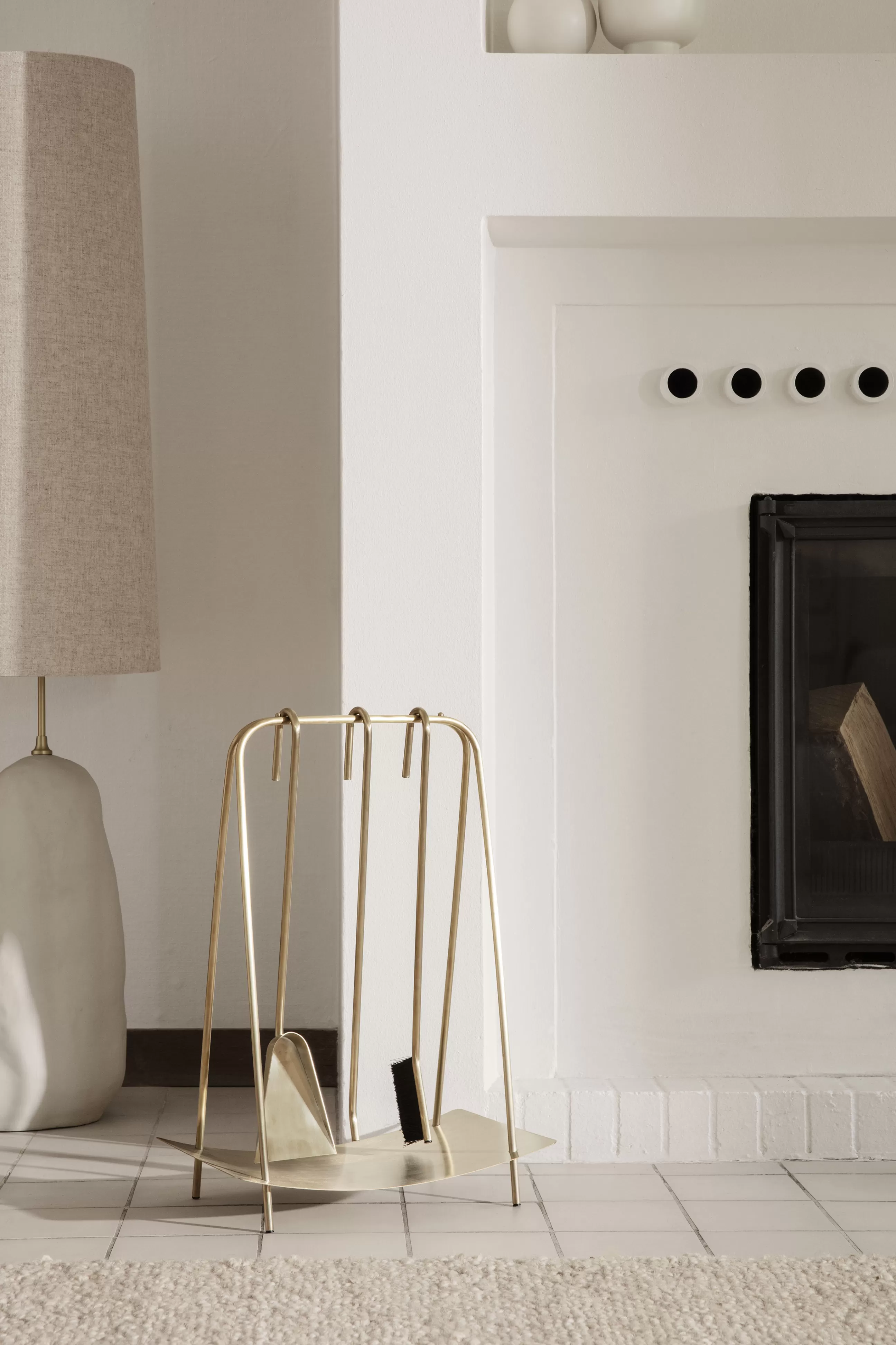 Compléments D'Ameublement>Ferm Living Serviteur De Cheminee Port Or Metal / 3 Outils Avec Support - Laiton