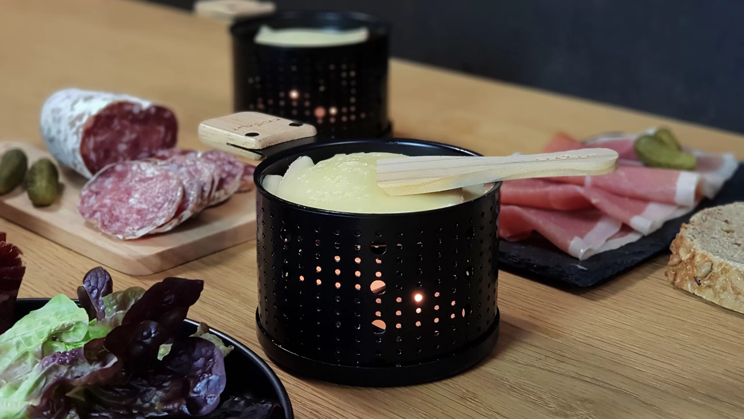 Plats Et Cuisson>Cookut Set Lumi Metal Noir / Pour Raclette A La Bougie - 4 Personnes - Bois Naturel - Noir