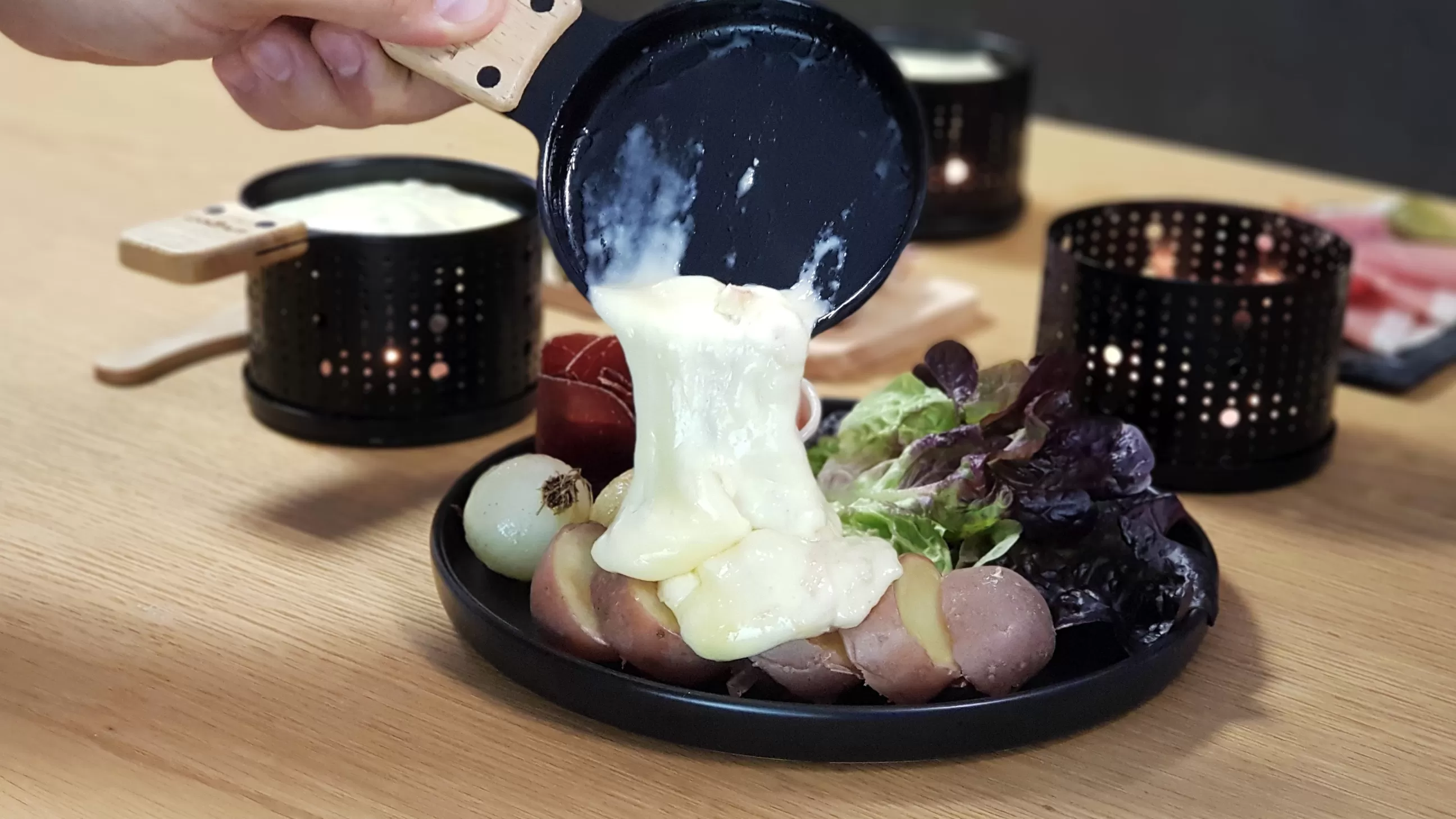 Plats Et Cuisson>Cookut Set Lumi Metal Noir / Pour Raclette A La Bougie - 4 Personnes - Bois Naturel - Noir