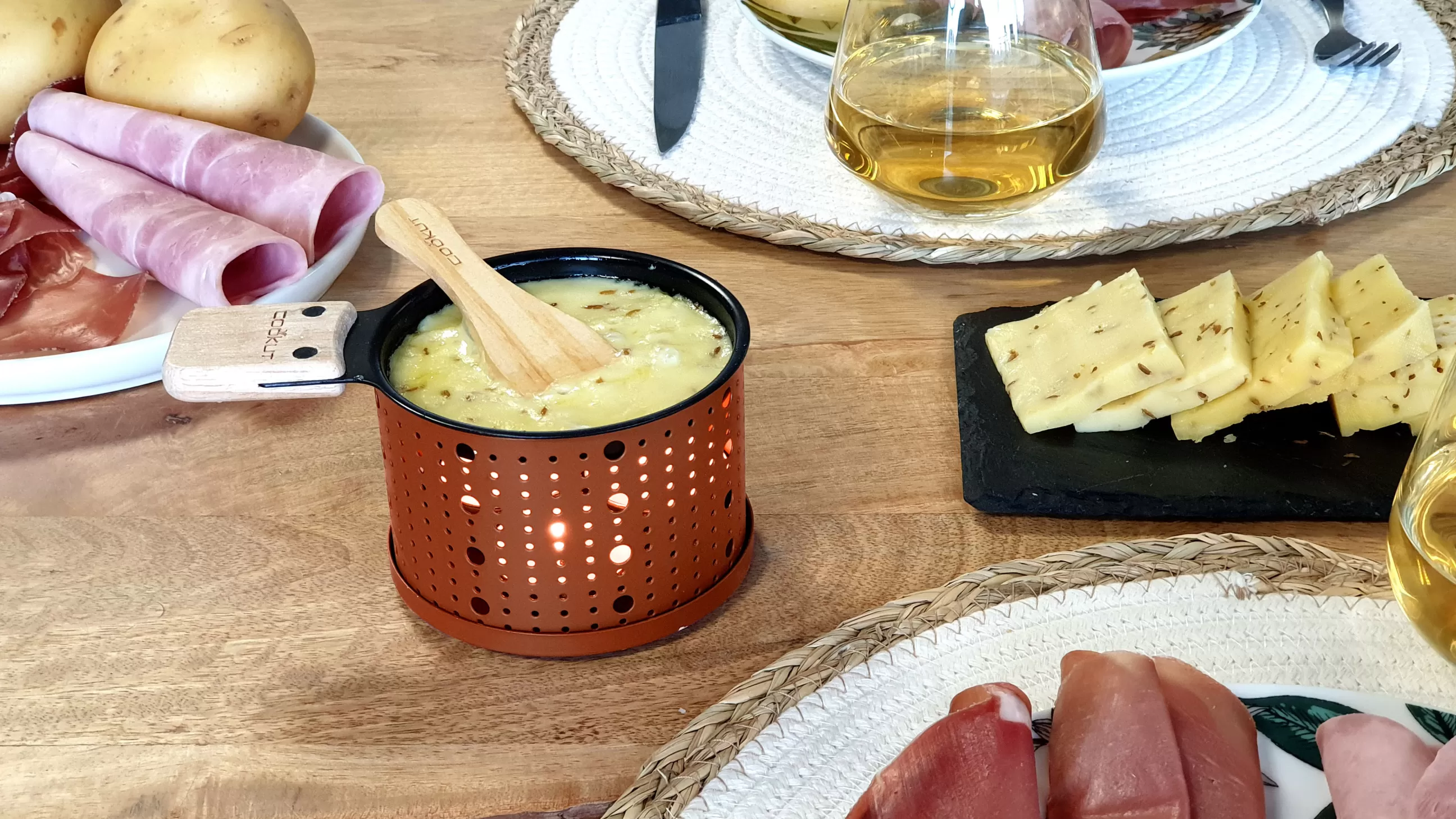Plats Et Cuisson>Cookut Set Lumi Metal Rouge Orange / Pour Raclette A La Bougie - 2 Personnes - Bois Naturel - Terracotta