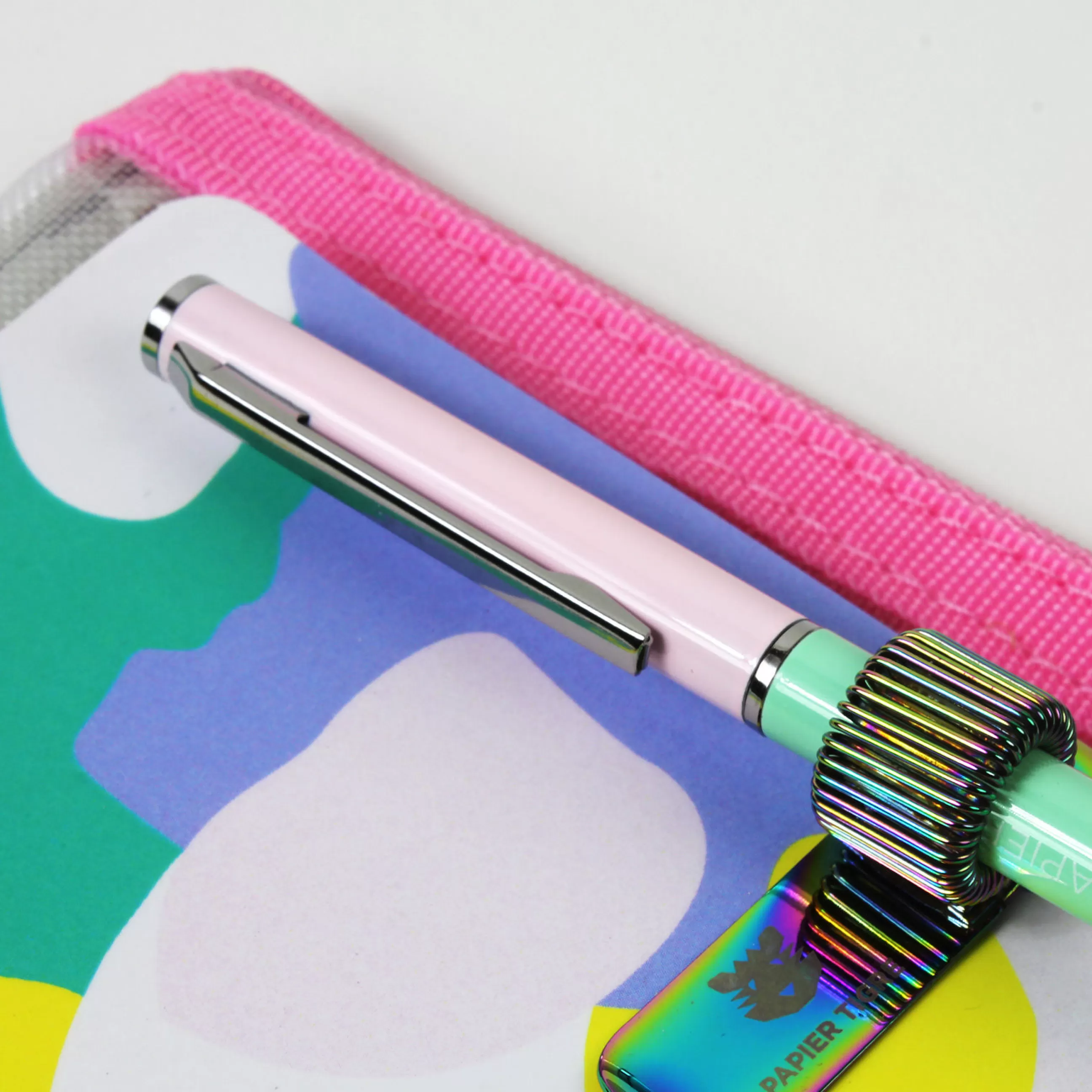 Accessoires Bureau>Papier Tigre Set Papeterie Papier / Carnet A6 + Stylo + Porte-Stylo + Pochette - Multicolore