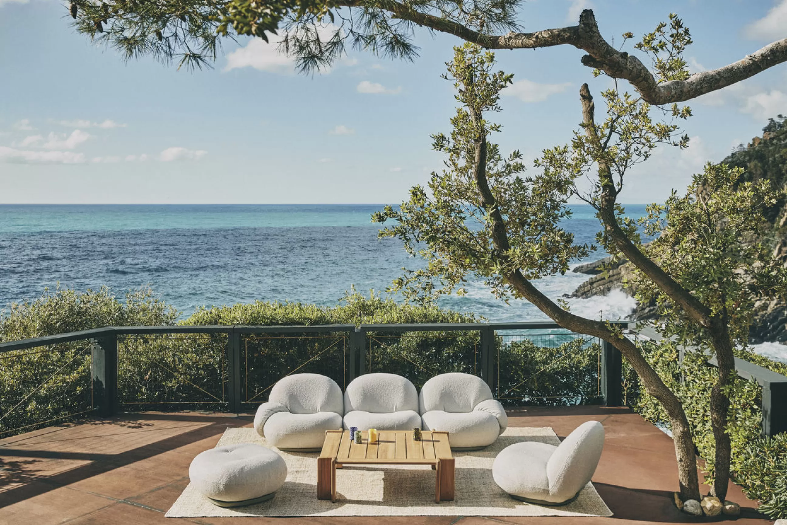 Tables Basses De Jardin>Gubi Table Basse Atmosfera Bois Naturel / 113 X 100 Cm - - Teck Naturel