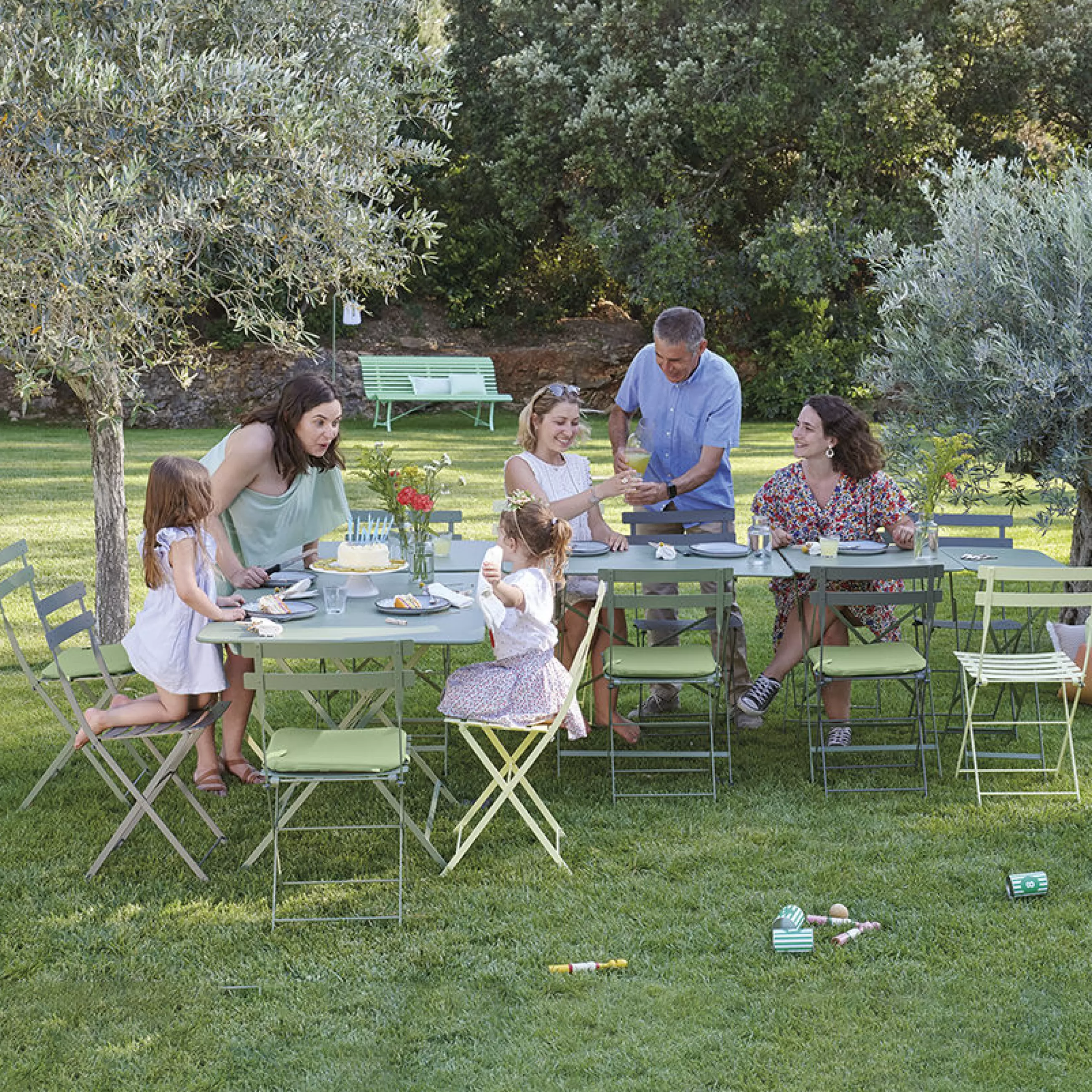 Tables>Fermob Table Pliante Bistro Metal Jaune / 97 X 57 Cm - 4 Personnes - Trou Parasol - Miel Texture