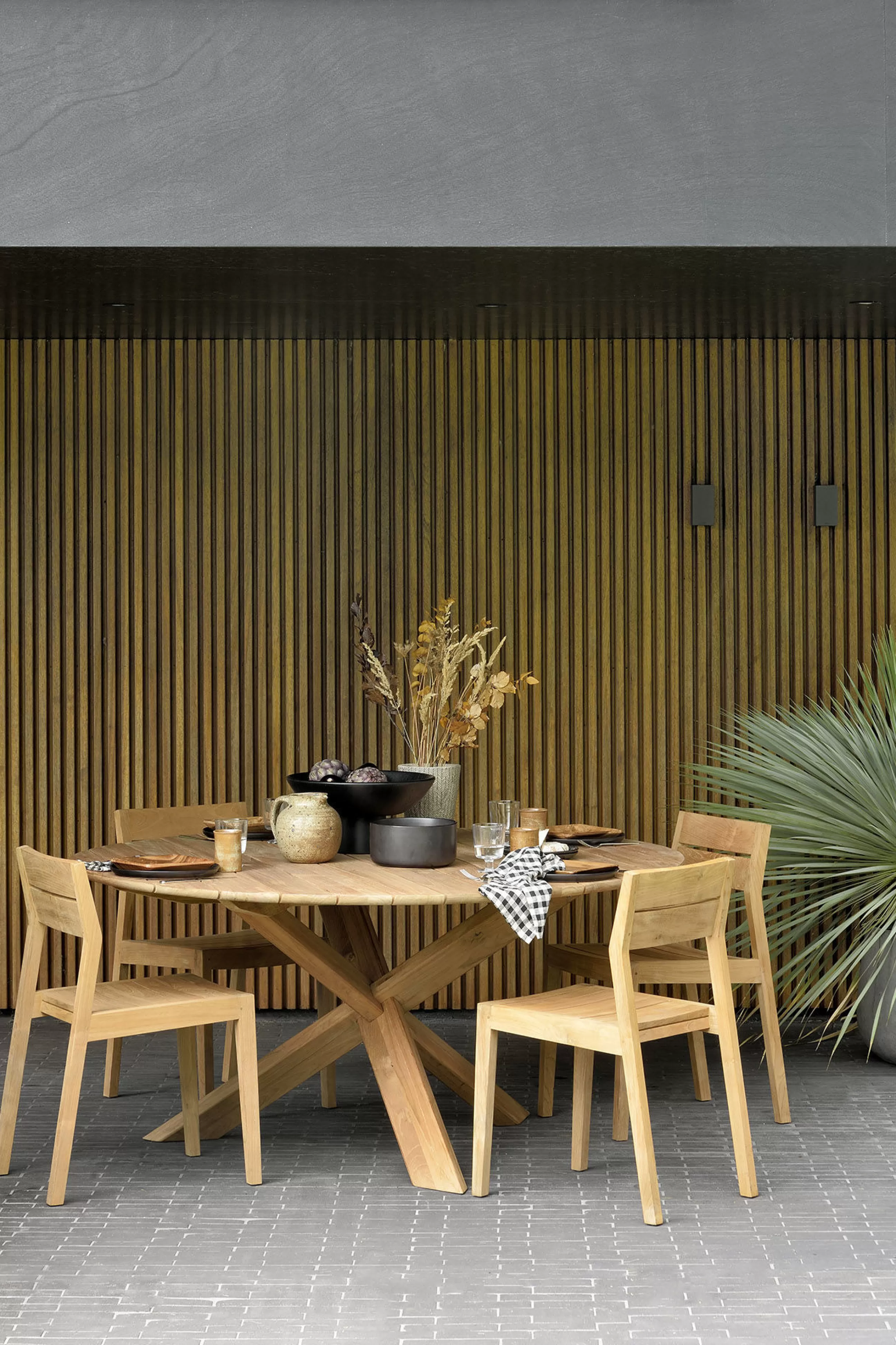 Tables De Jardin>Ethnicraft Table Ronde Circle Outdoor Bois Naturel / - O 163 Cm / 6 Personnes - Teck