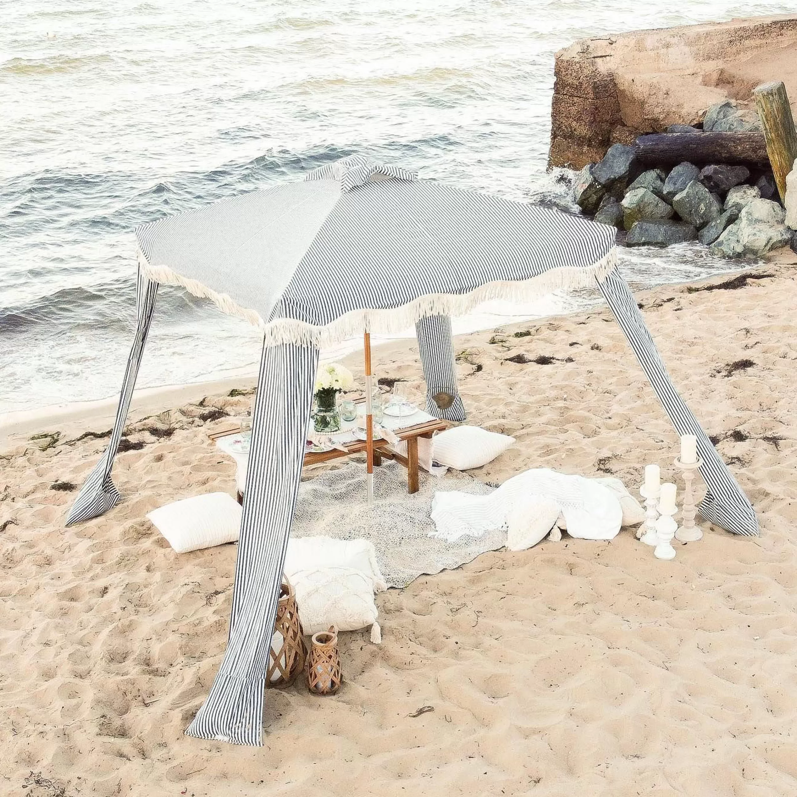 Parasols>BUSINESS & PLEASURE Tente De Plage The Premium Cabana Tissu Bois Bleu / 200 X 200 X H 240 Cm - Blanc - Bleu Marine - Bois Naturel